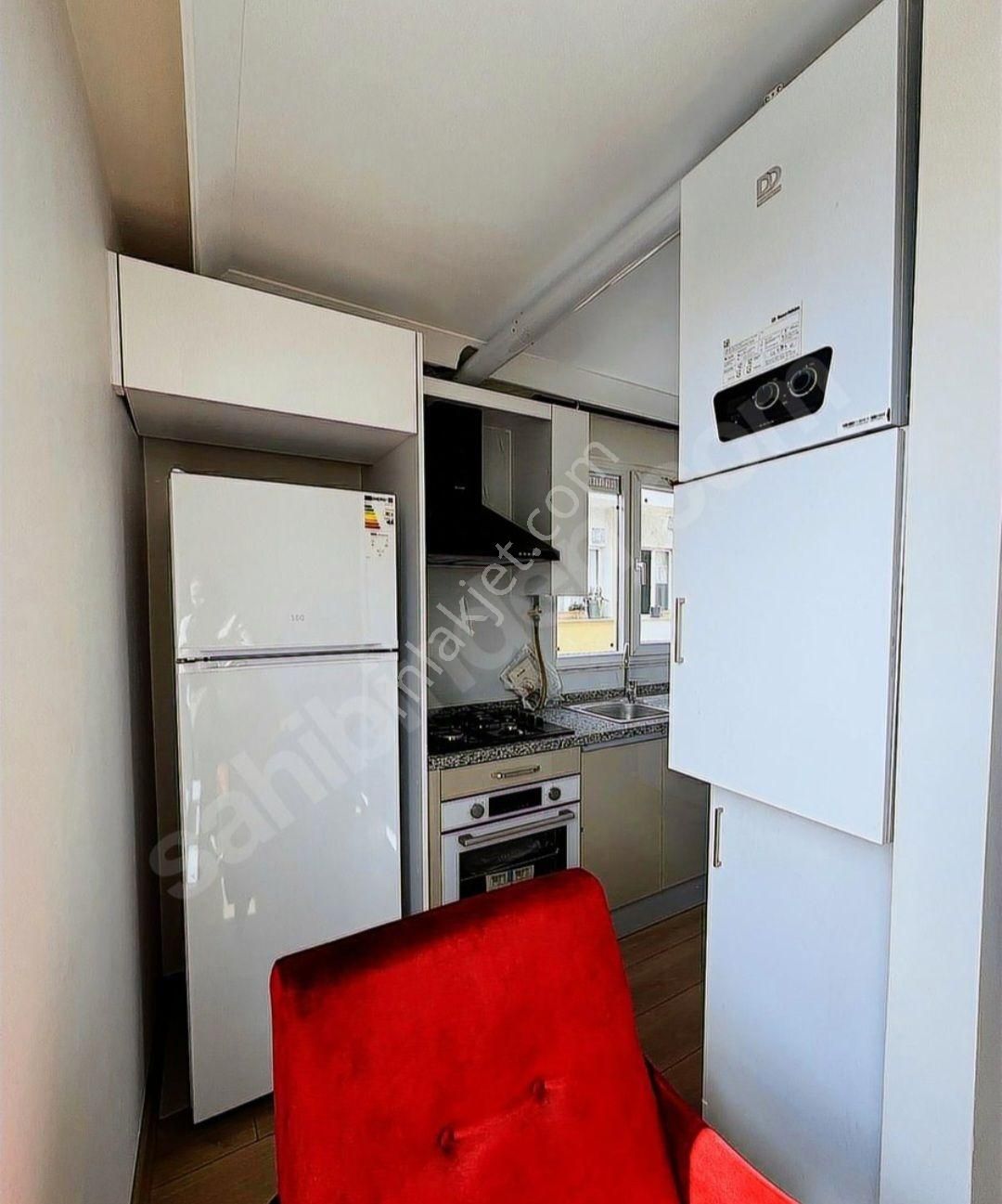 Küçükyalı'da, Eşyalı , Sıfır Yeni Binada, Satılık 2+1 - Görsel 18