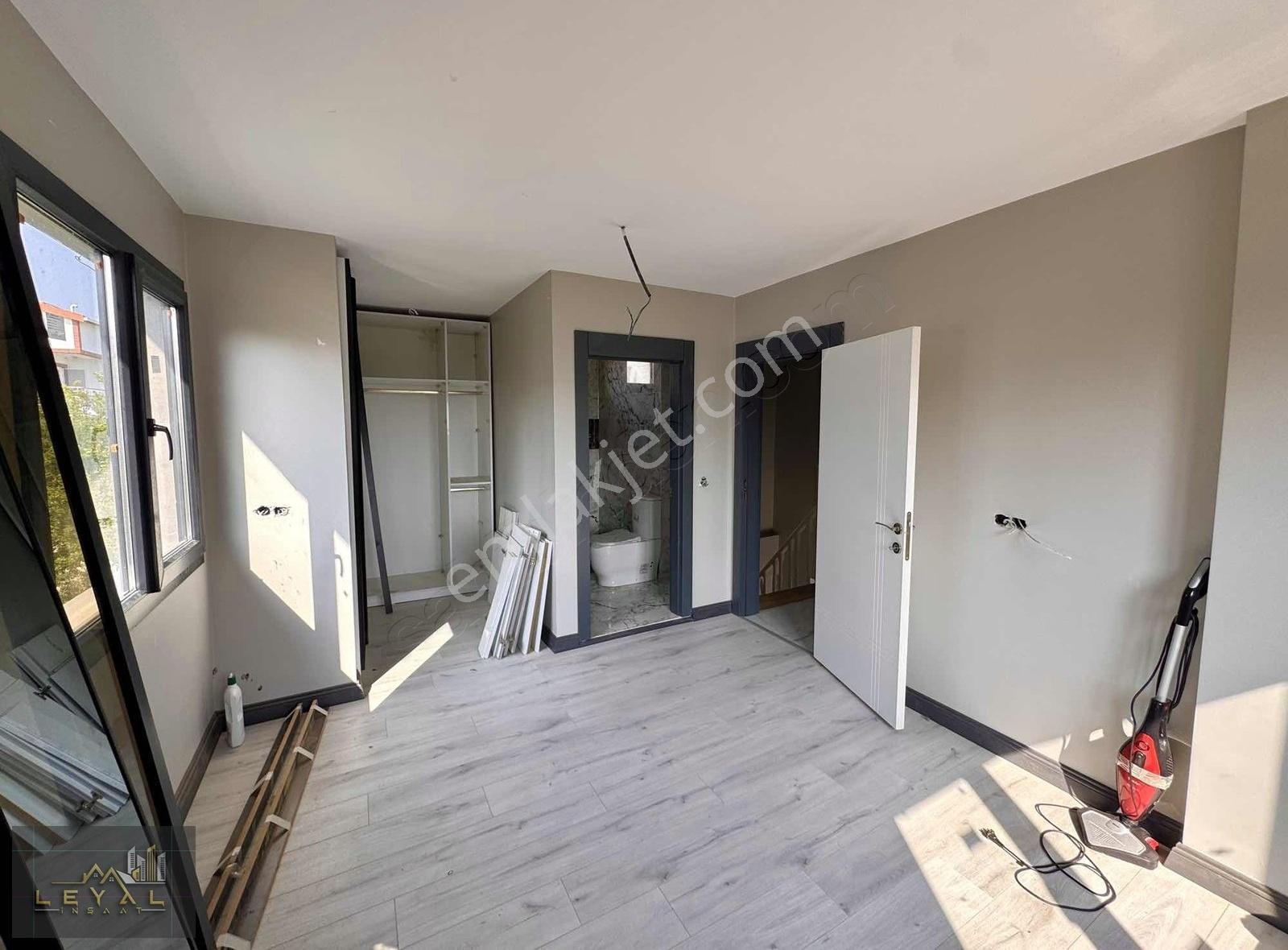 ꧁▇leyalgrup▇꧂emsalsizz Deniz Tarafı 300m²içinde Havuzlu Müstakil - Görsel 15