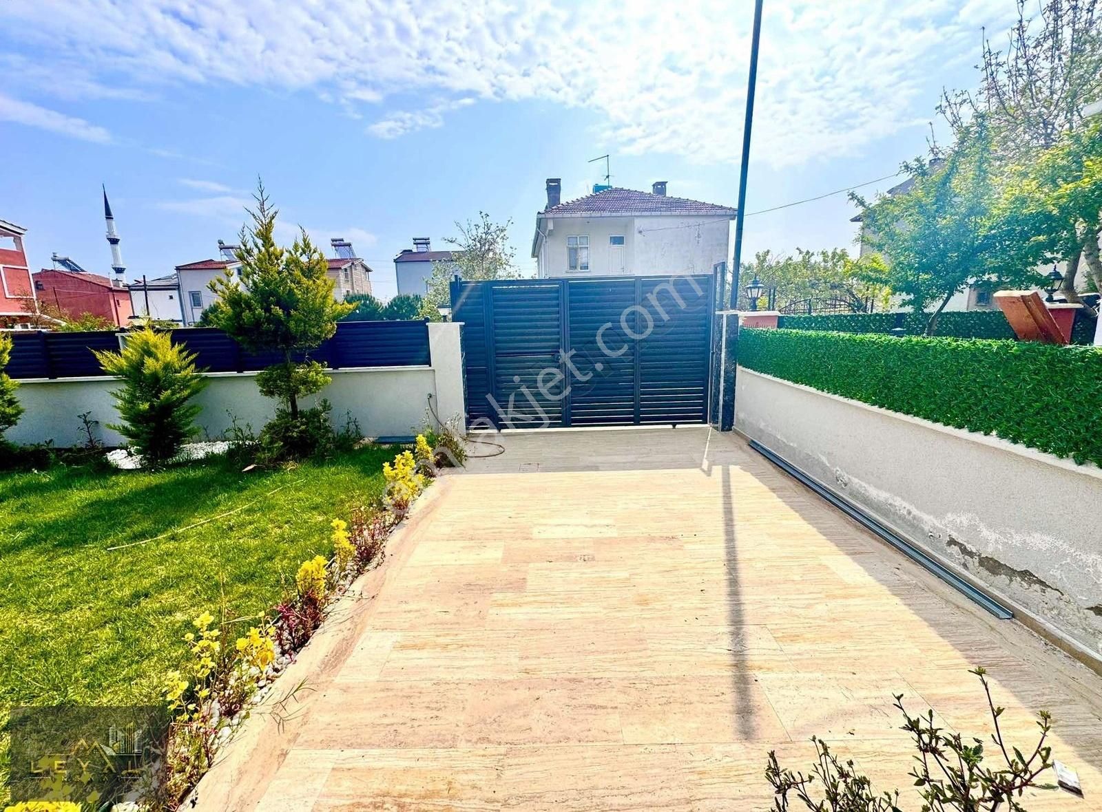 ꧁leyalgrup"dan 250m²arsa İçinde Bulvar Caddesinin Orda İskanlı - Görsel 8