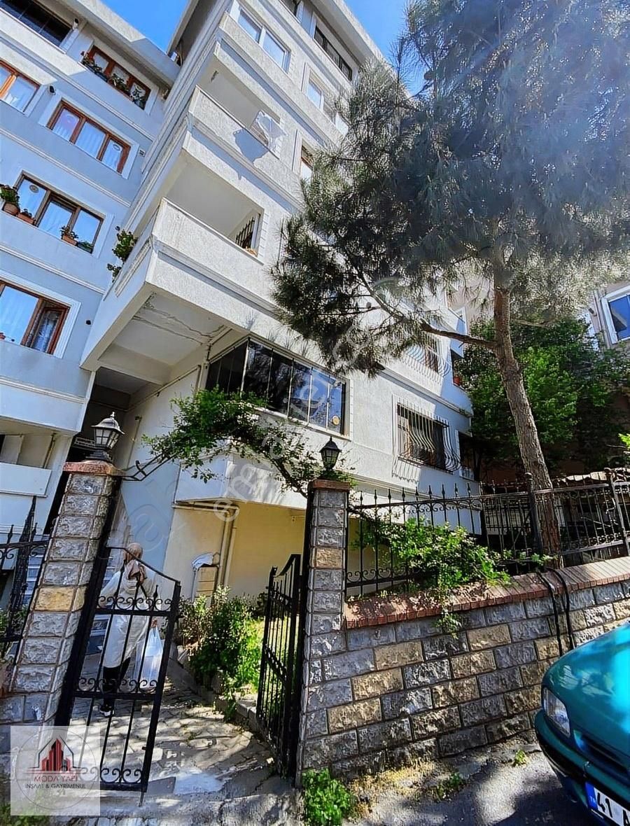Site İçinde Net 90 M2 Çift Balkonlu Yatırımlık Yüksek Giriş 2+1.