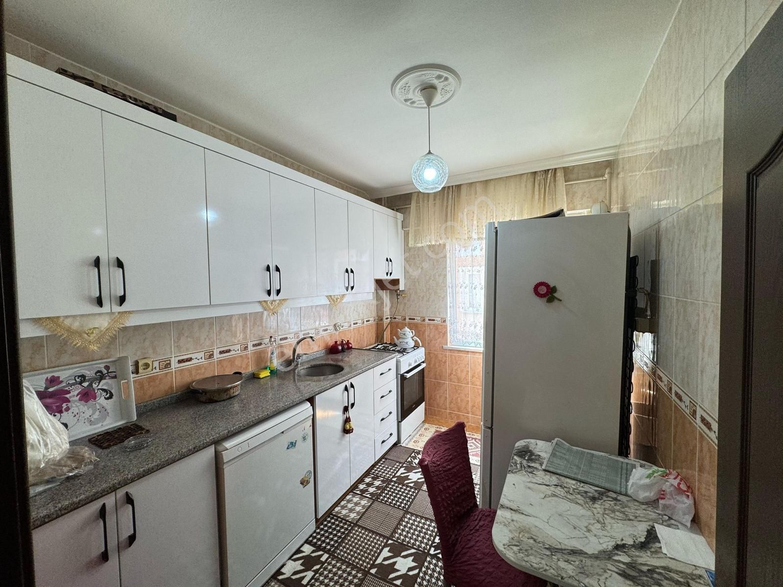 Çerkezköy Hükümet Caddesinde 100 M² Satılık 2+1 Daire