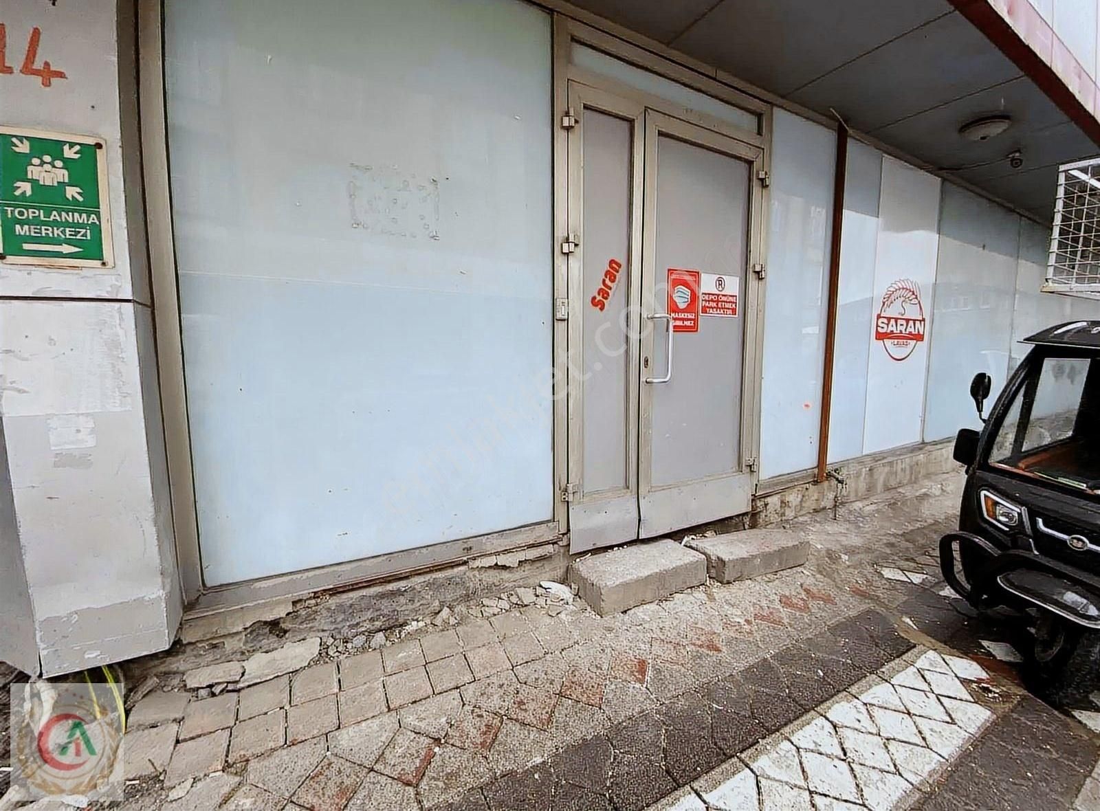 Akdoğan Gayrimenkul Uğurmumcu Mah Kiralık 900m2 Düz Giriş Dükkan