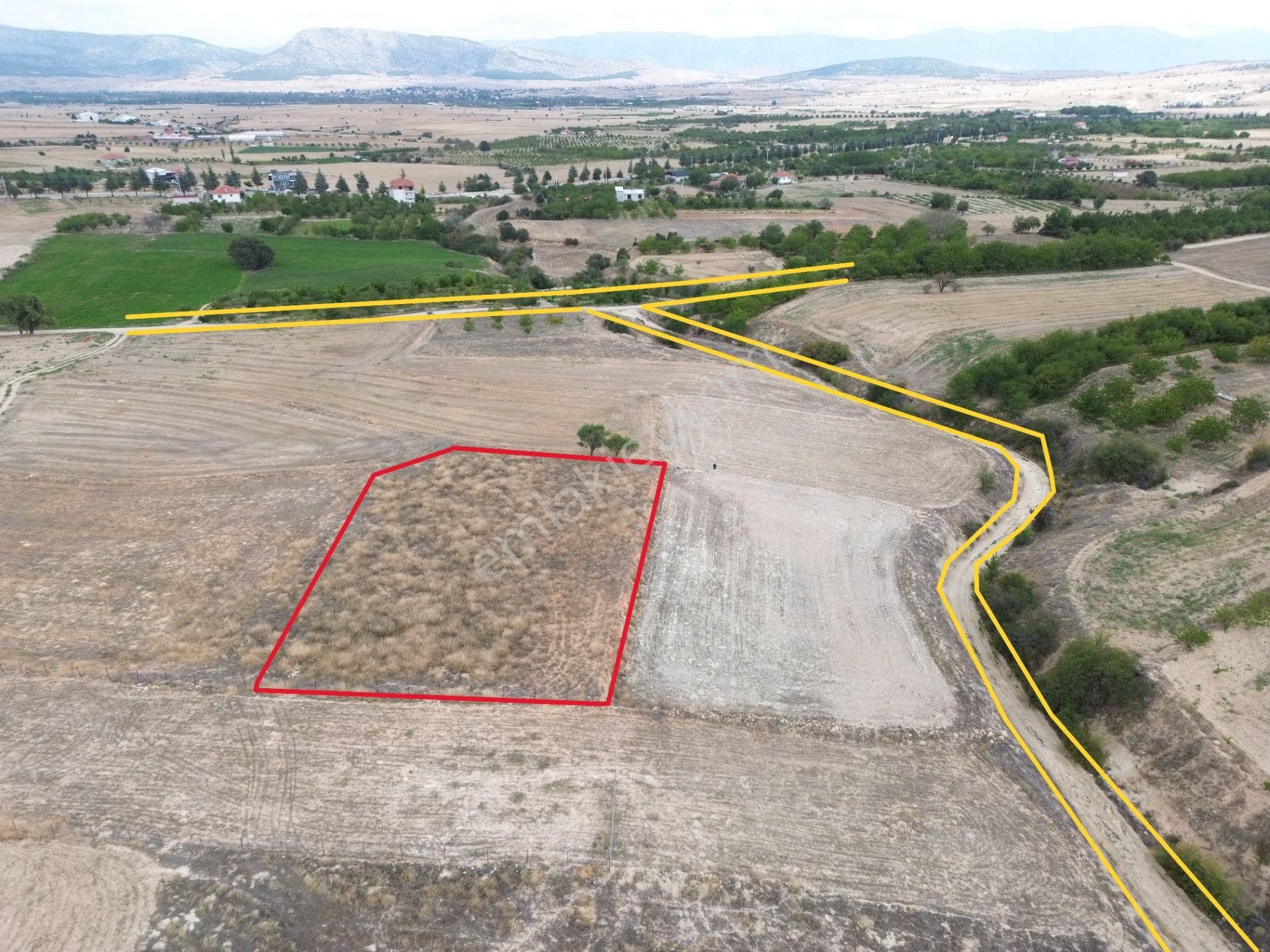 Yeltende 2038 M2 Doğal Teras Manzaralı Tarla - Görsel 7