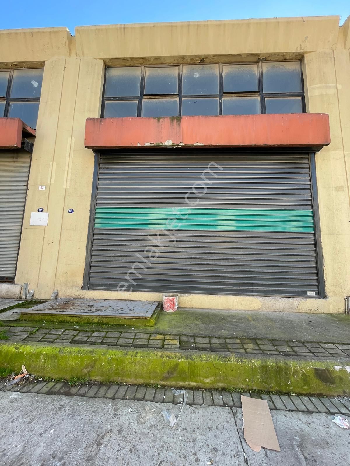 İzmir Bornova Aykop Site İçerisinde Satılık İşyeri
