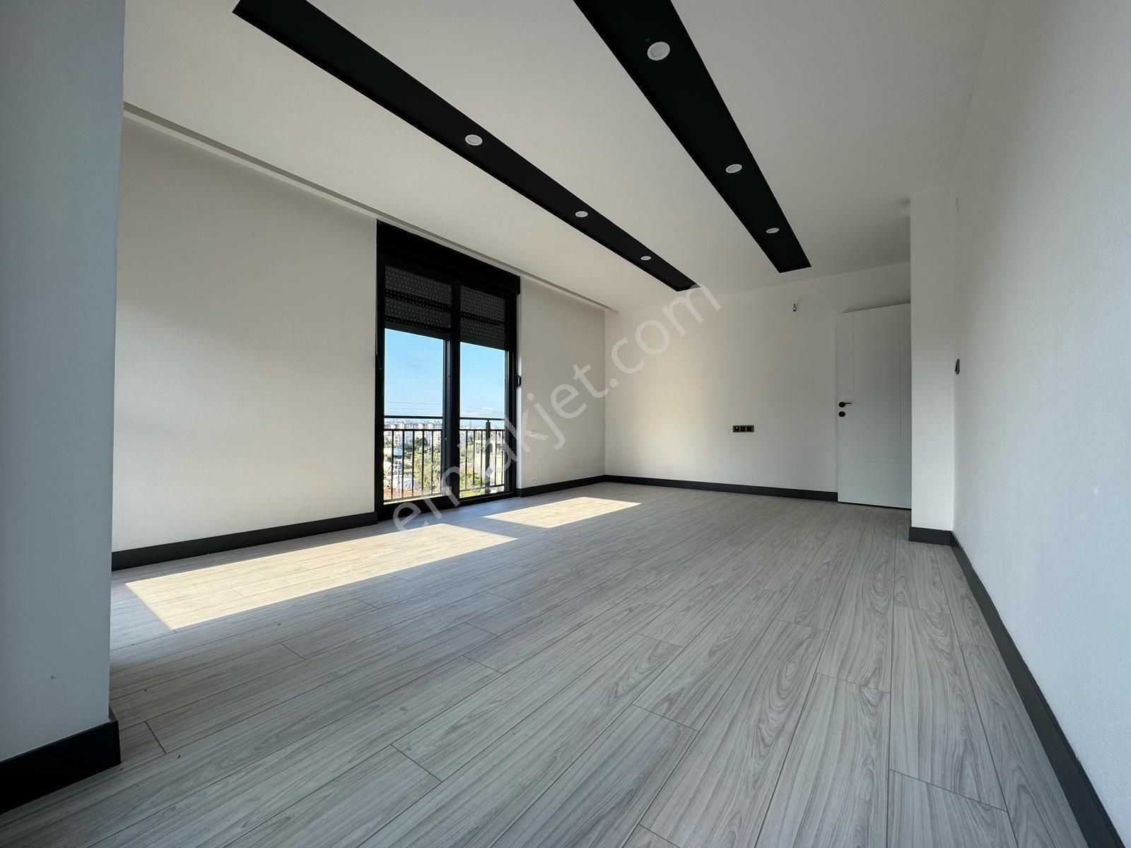 Fevzı Cakmak Ta Arakat Sıfır 145 M2 Her Seyı Ayrı Genıs 3+1 Daıre!!
