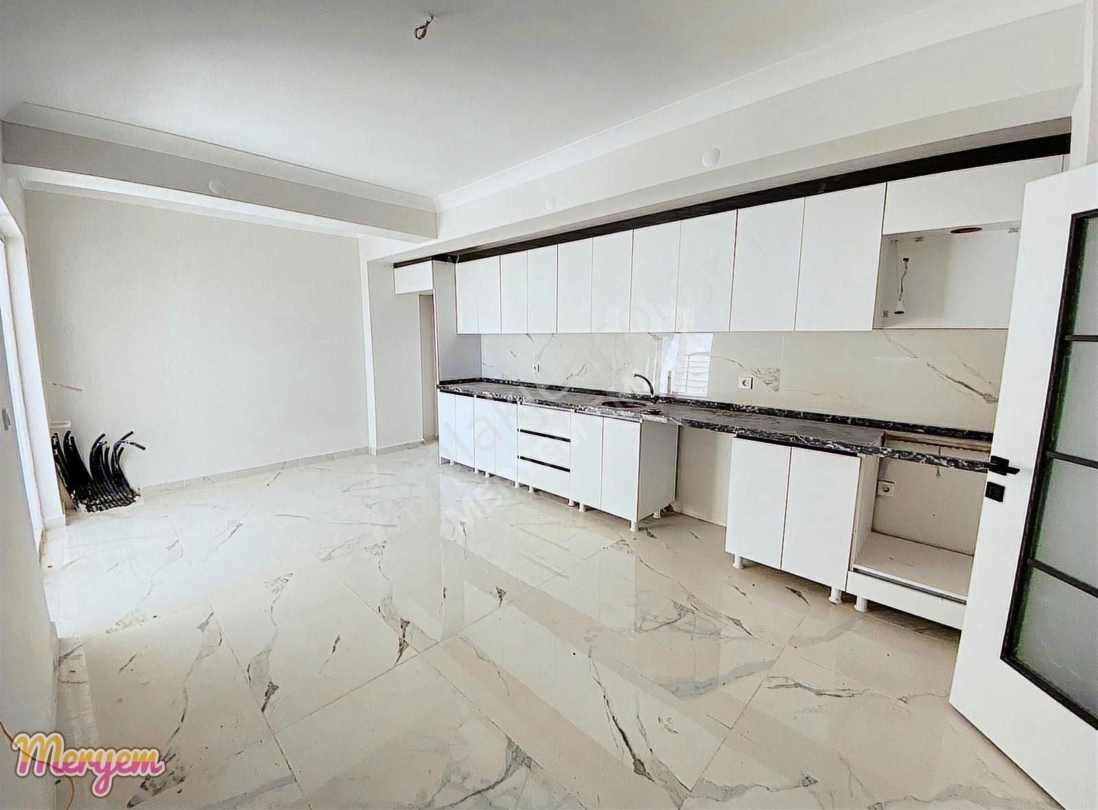 Güzel Konumlu Sıfır Full Yapılı Masrafsız 3+1 Satılık Daire