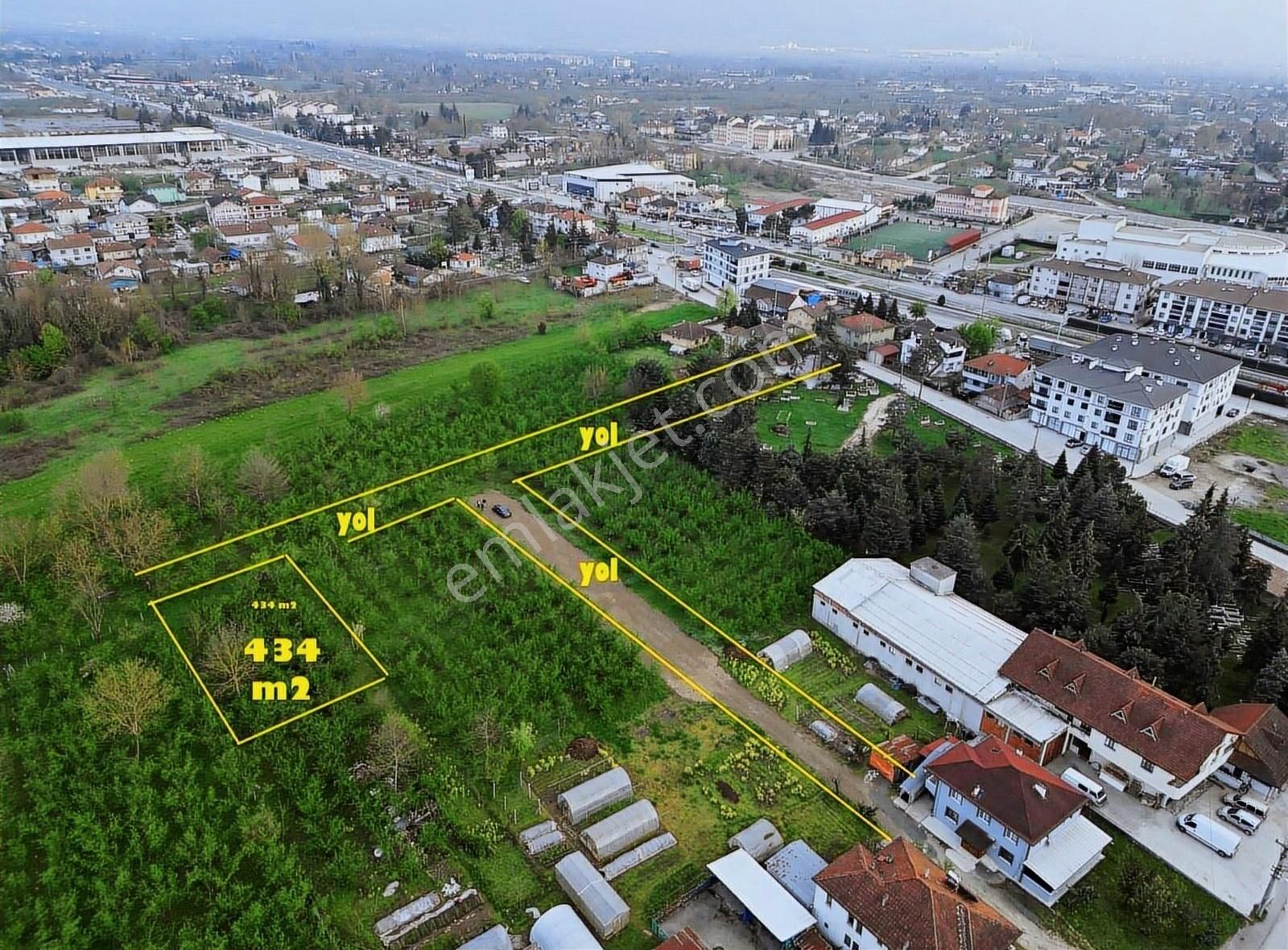 Eski Emlaktan Düzce Merkez Dereli Tütüncü Mah. 434 M2 Arsa