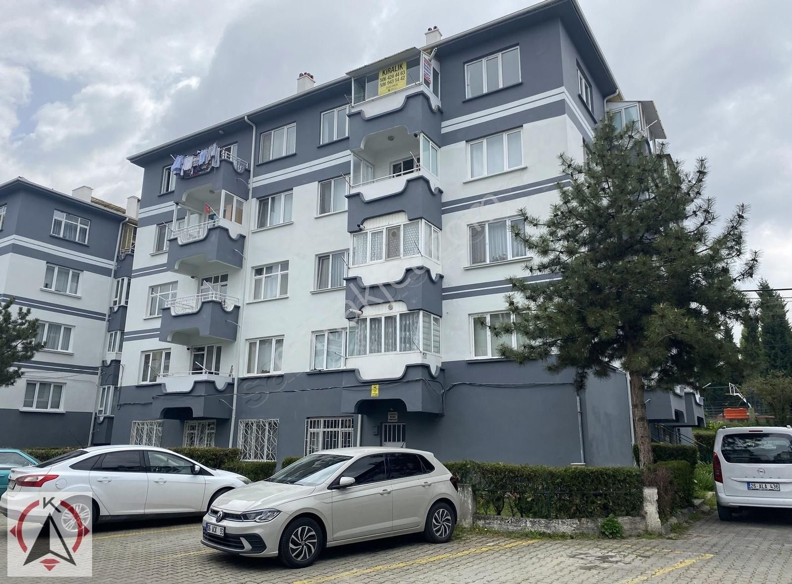 Gökmeydan Mah. Aykent Sit. Bakımlı 3+1 - 105 M2 Daire