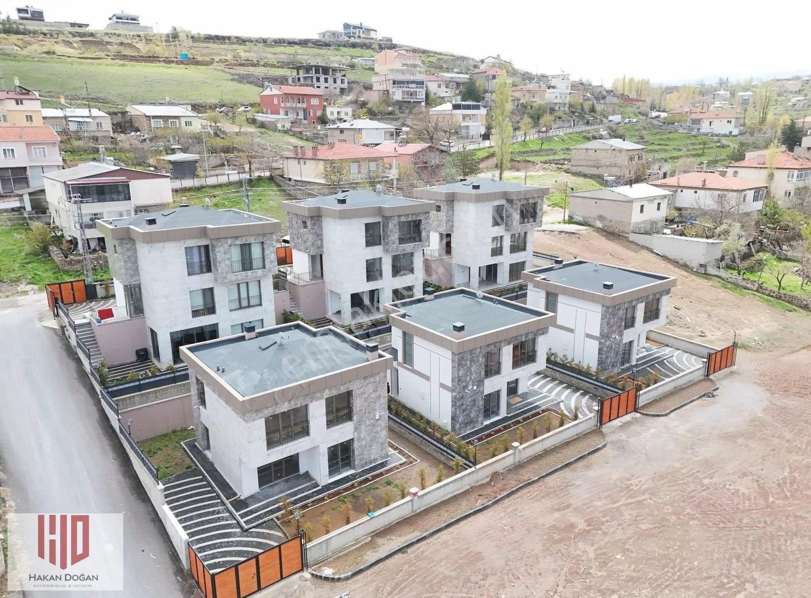 Talas Reşadiye'de Meskenli A Kalite Satılık Lüks Villa
