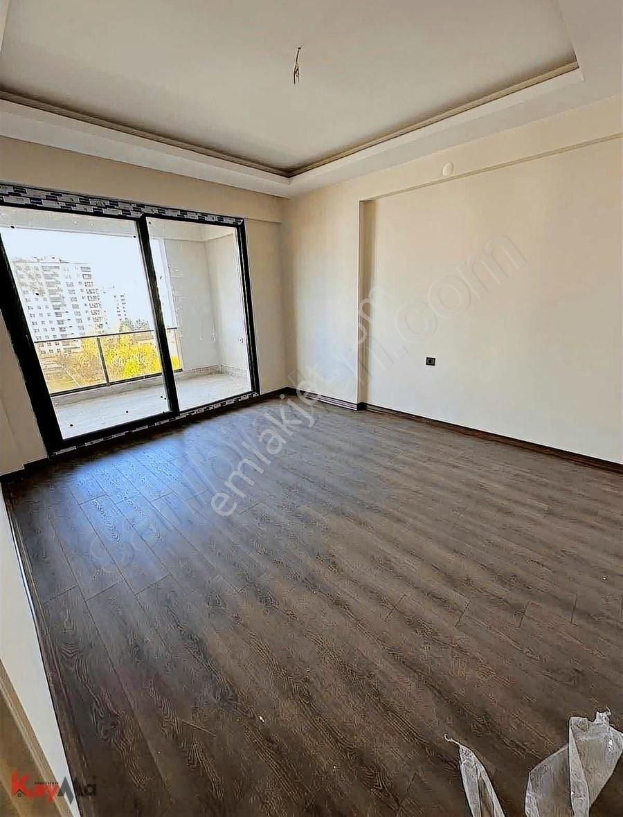Mükemmel Konumda 2+1 Sıfır Lüx Kiralık Daire