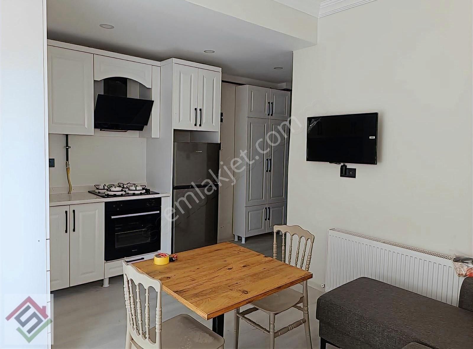 Sağlam'dan Merkezi Yerde Sıfır Eşyalı Satılık 1+1 Yüksek Giriş
