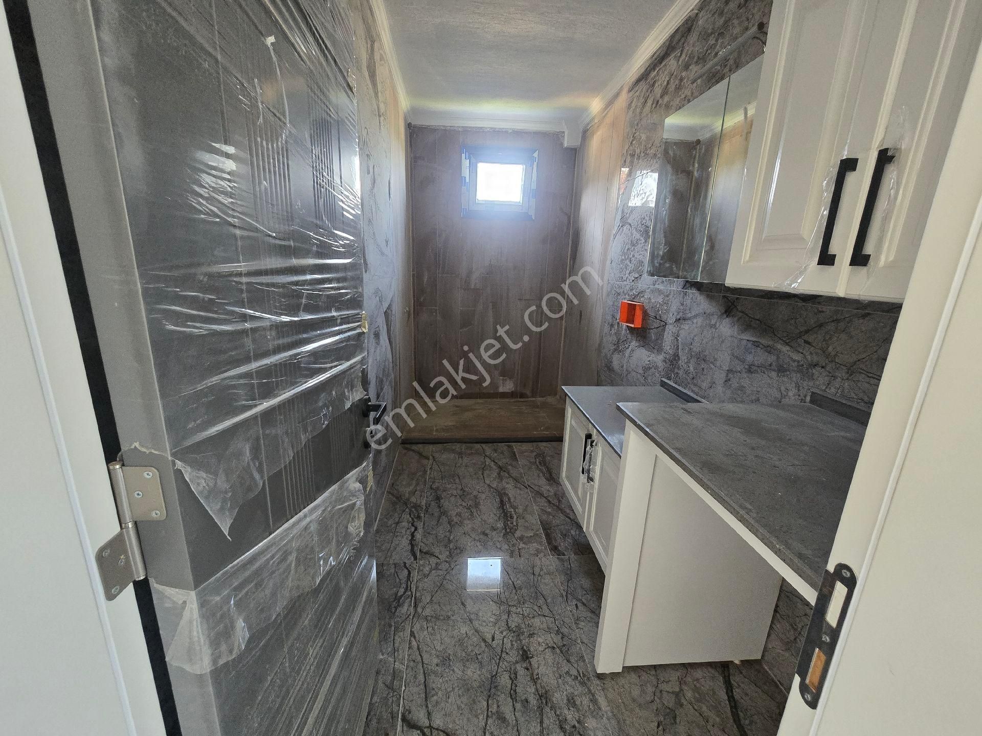 Seferihisar Ürkmez Atatürk Te2+1yazlık Villa Deniz Manzaralı - Görsel 22