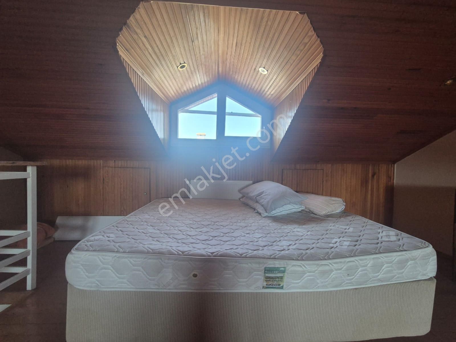 Silivri Marmara Uyumkent Sitesinde A Tipi Eşyalı Tripleks Villa - Görsel 8