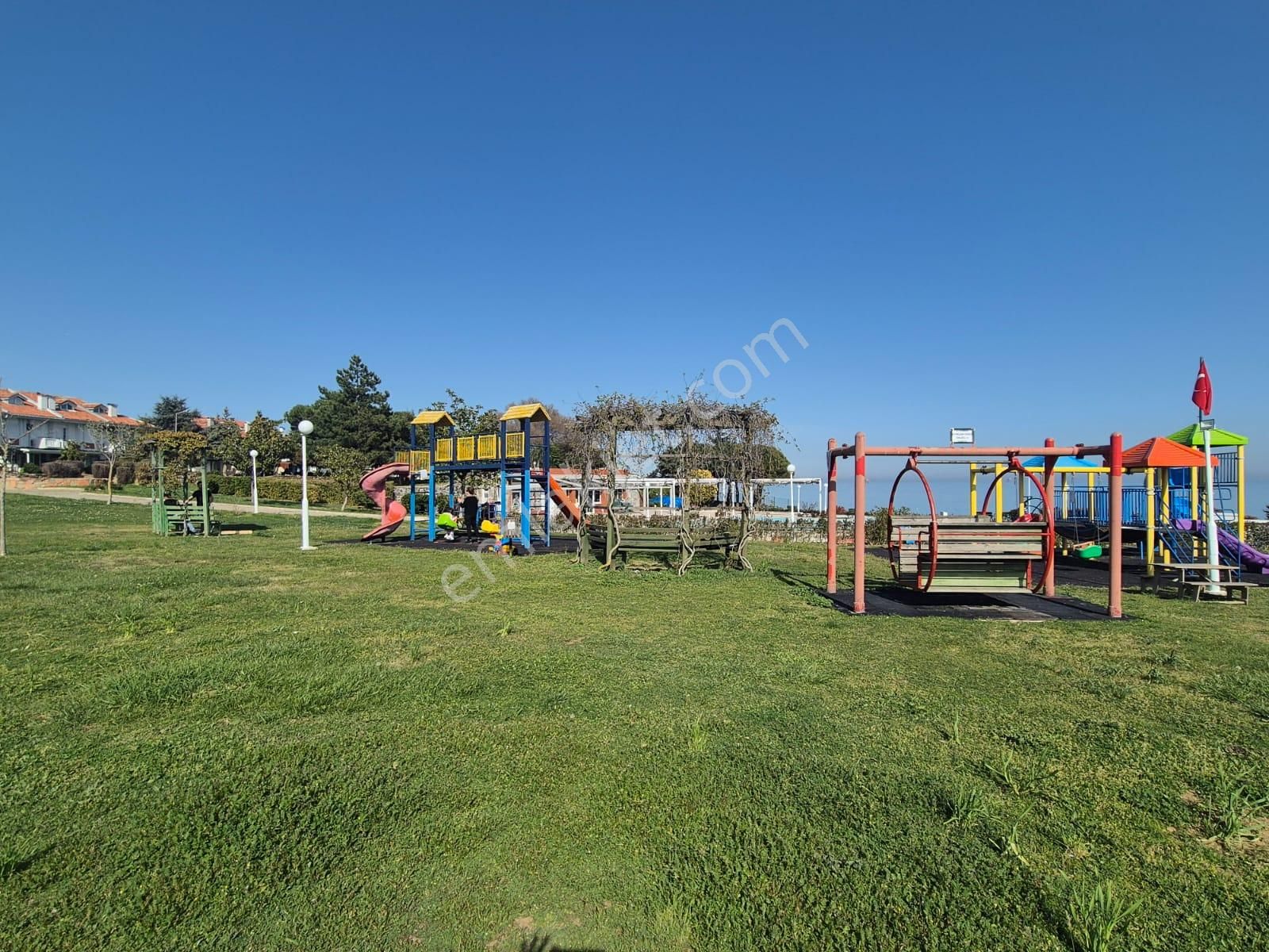 Silivri Marmara Uyumkent Sitesinde A Tipi Eşyalı Tripleks Villa - Görsel 35