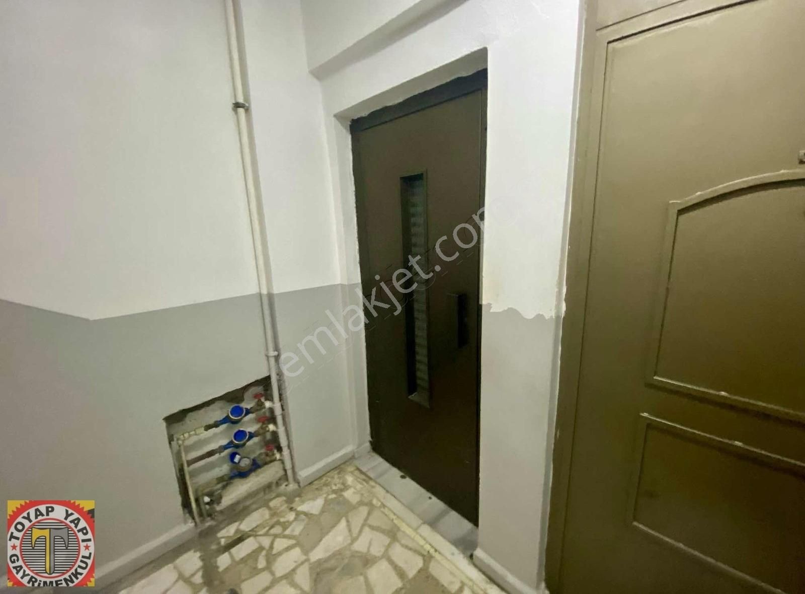 Toyap Sultançiftliği Mh 3+1 135 M2 Kredili Tramvay Cephe Satılık