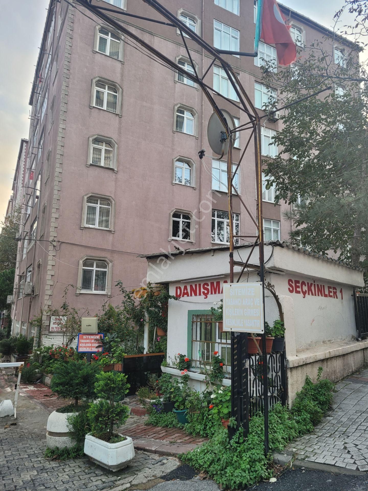 Arıkoğlundan U.mumcuda Seçkinler Sitesinde 3+1 115m2