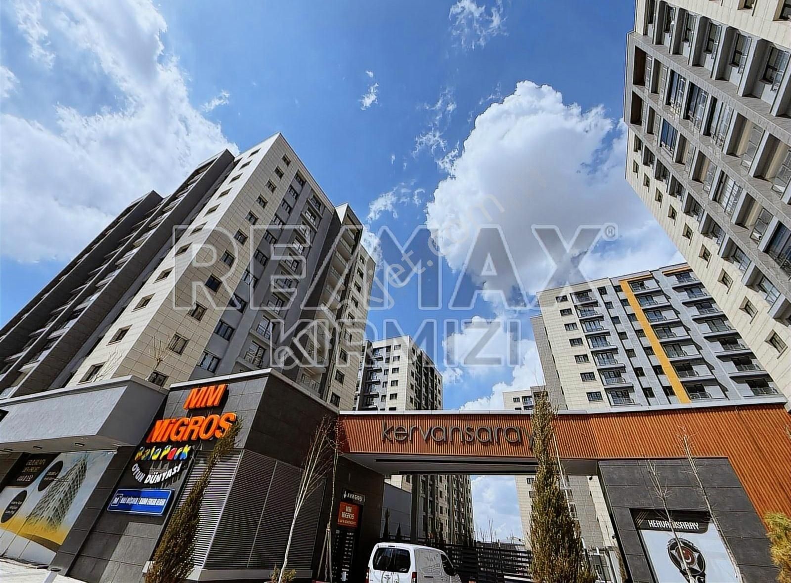Re/max Kırmızı'dan Erzurum Kervansaray 'da Satılık 4+1 Daire