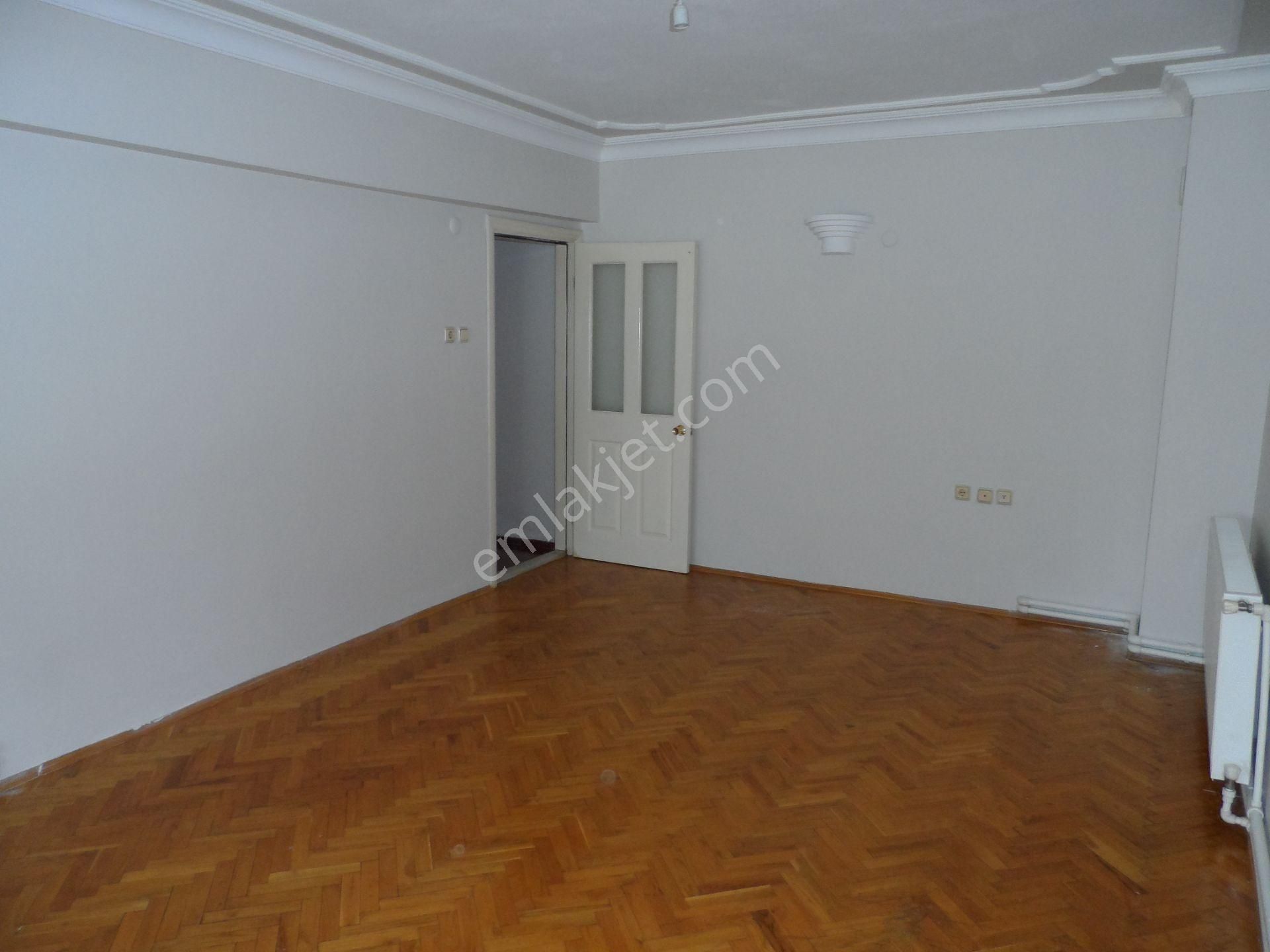 Nazilli Ege Emlak Ofisinden Cumhuriyet Mah. Doğalgaz Kombili Satılık Daire - Görsel 35