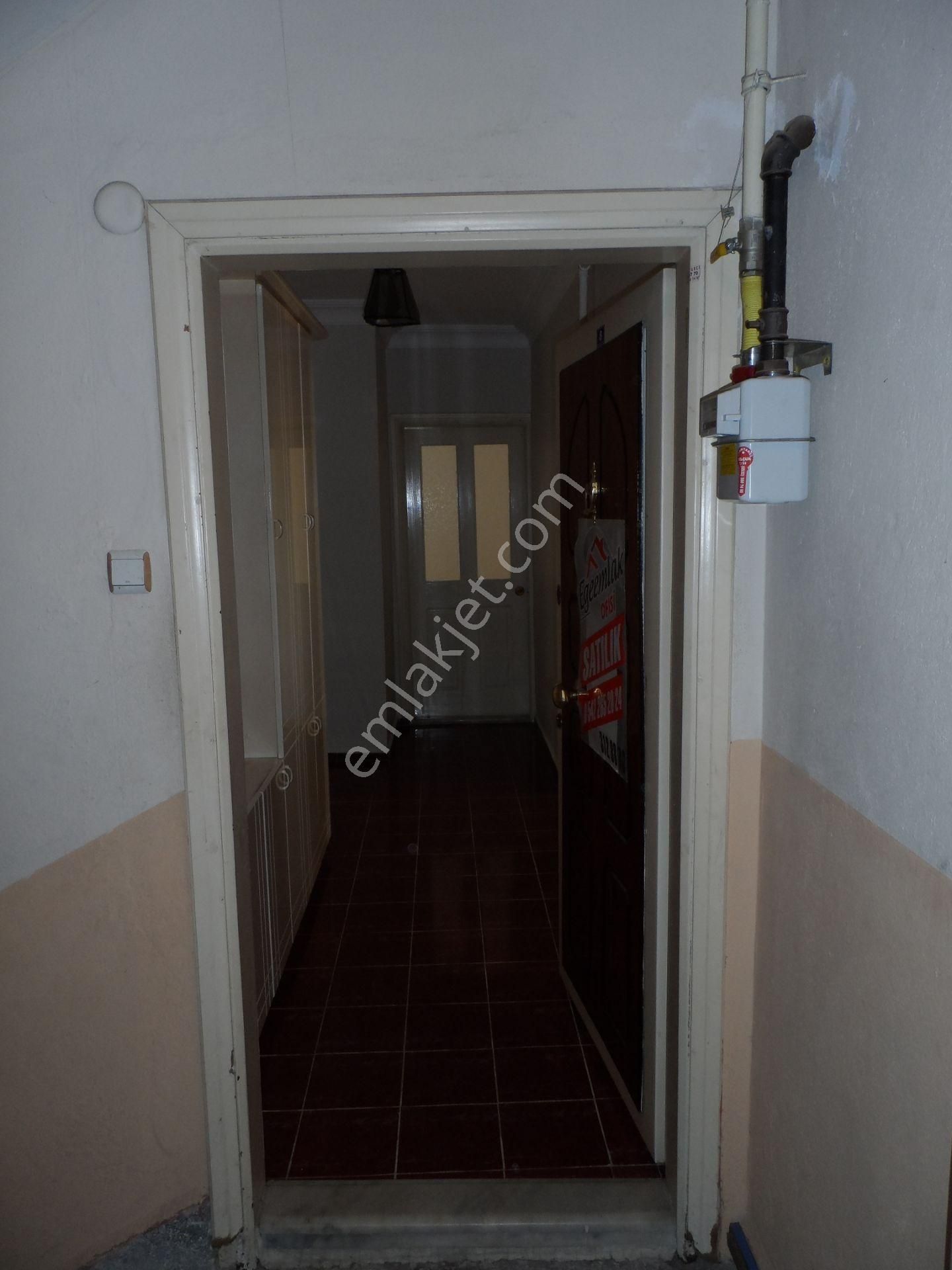 Nazilli Ege Emlak Ofisinden Cumhuriyet Mah. Doğalgaz Kombili Satılık Daire - Görsel 32