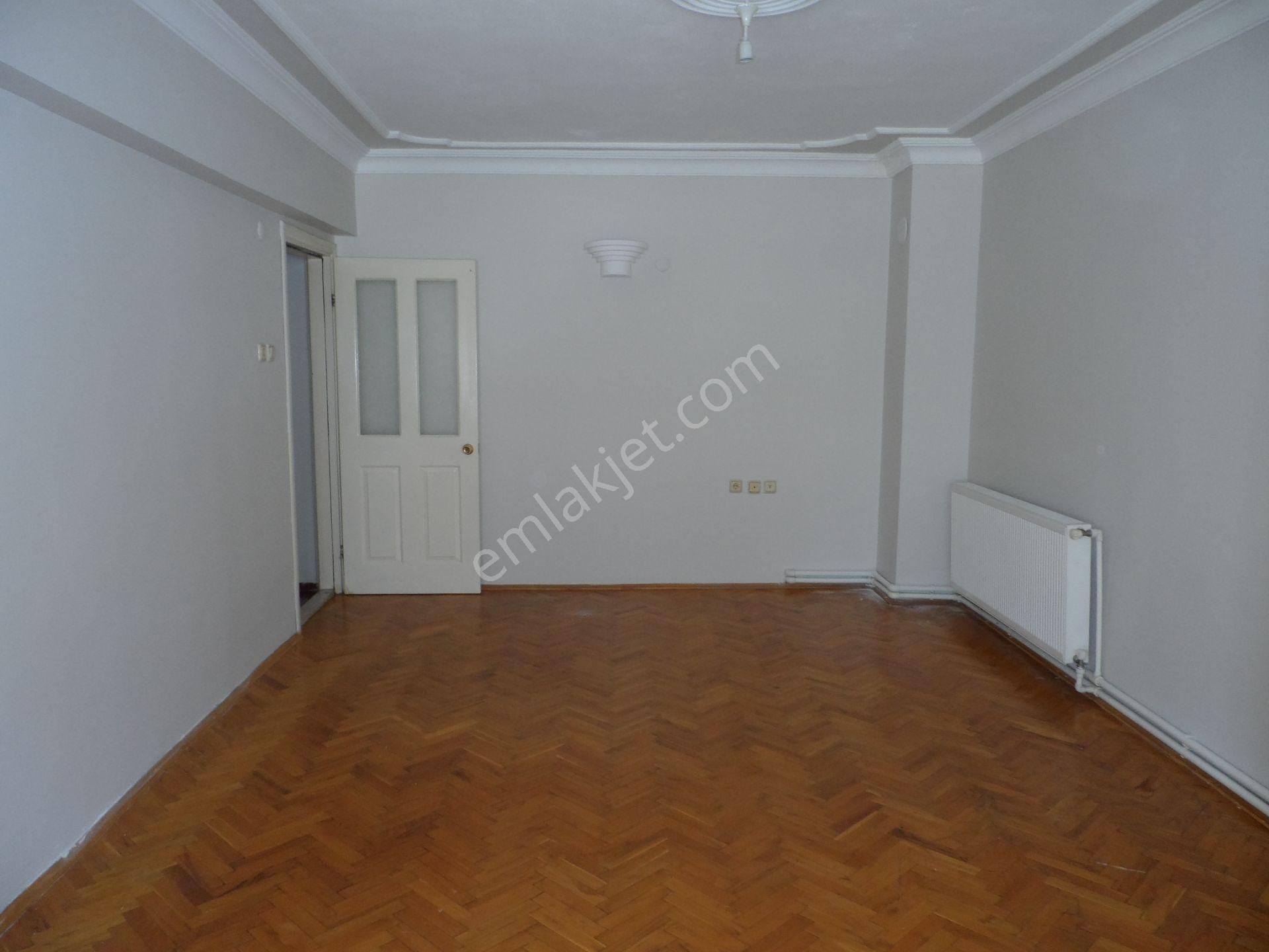 Nazilli Ege Emlak Ofisinden Cumhuriyet Mah. Doğalgaz Kombili Satılık Daire - Görsel 23