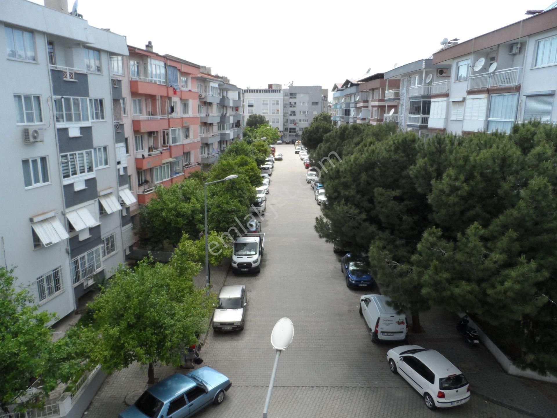 Nazilli Ege Emlak Ofisinden Cumhuriyet Mah. Doğalgaz Kombili Satılık Daire - Görsel 5