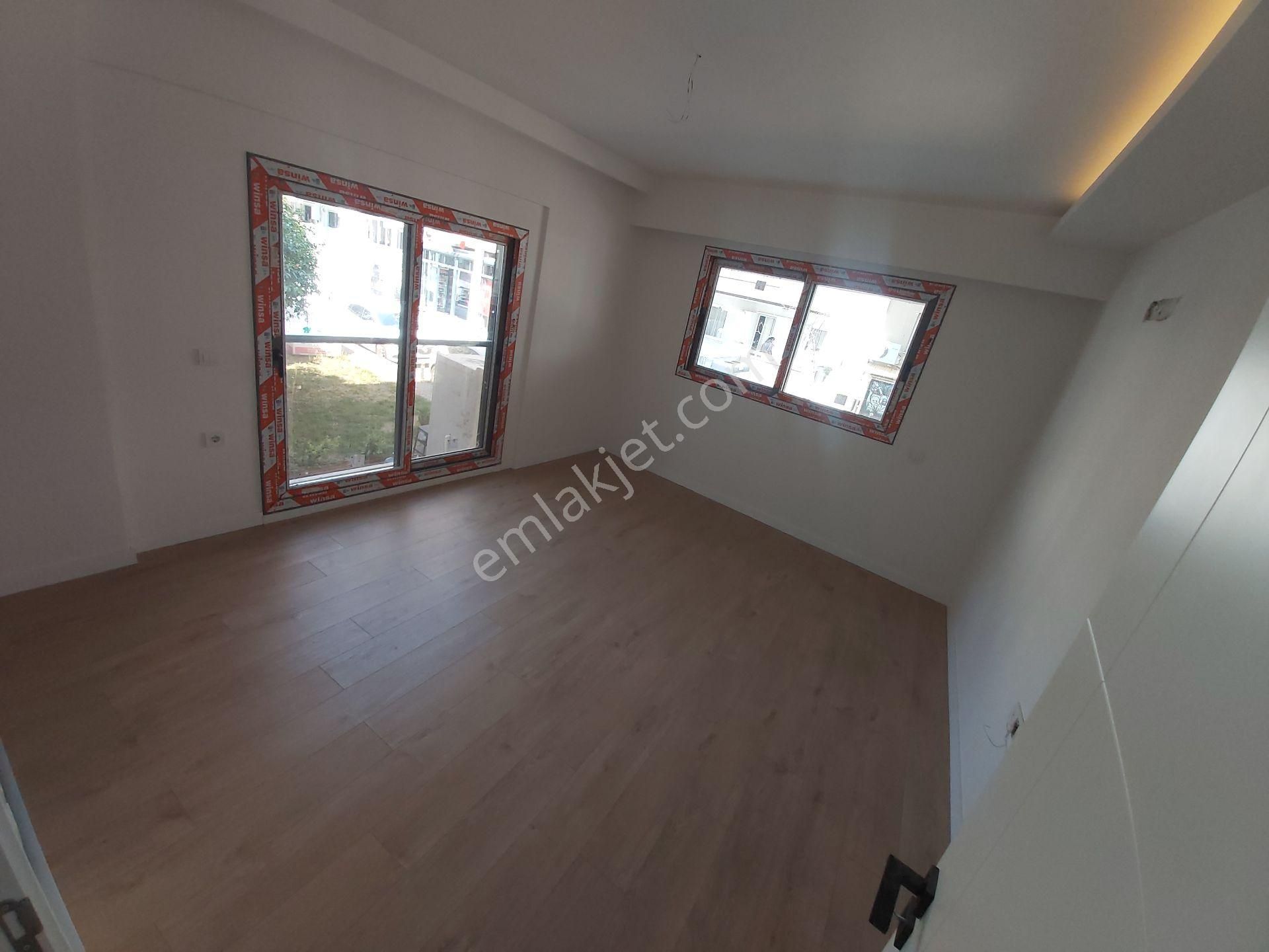 Nergiz İzbana Ve Çarşıya Yakın Sıfır 3+1 _ Ebeveyn Banyolu_ Yüksek Giriş