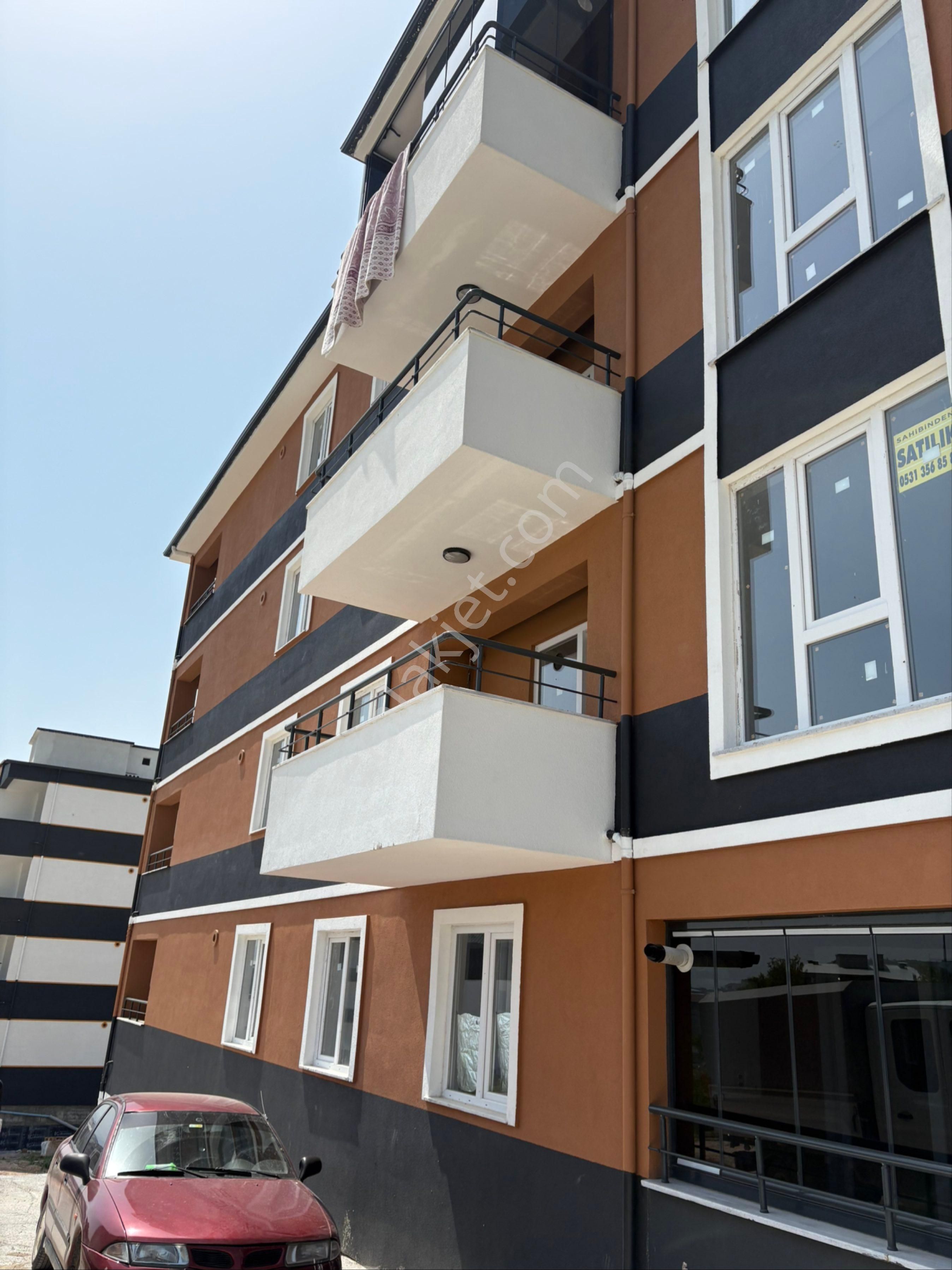 Barış Mahallesi 3 + 1