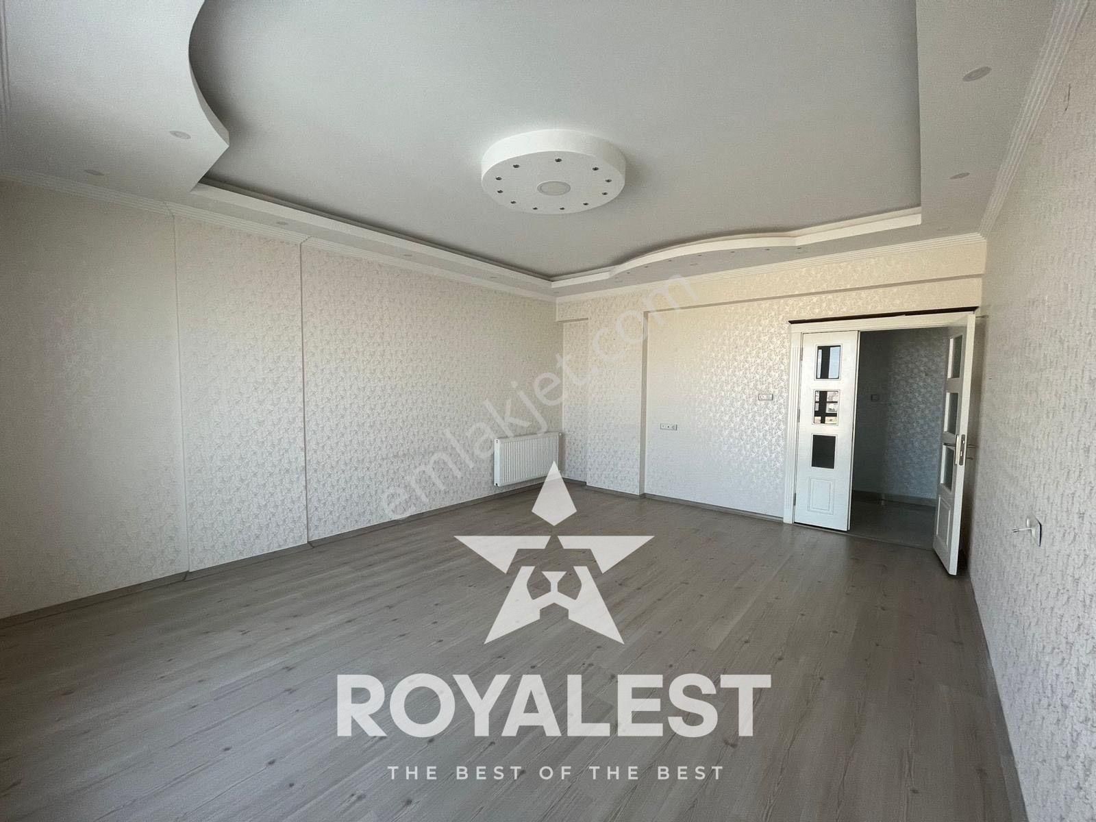 Royalest Ten Göktürkte Fırsat Daire