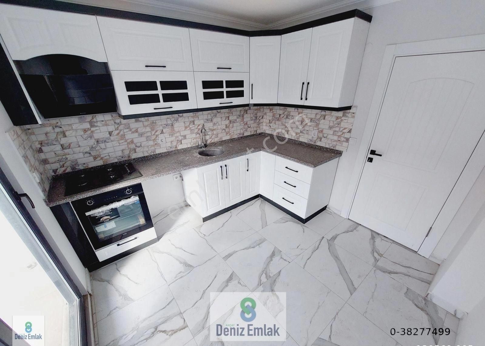 Denizden Akçayda Yeni Asansörlü Yerden Isıtmalı Satılık 2+1 Dubleks Daire.
