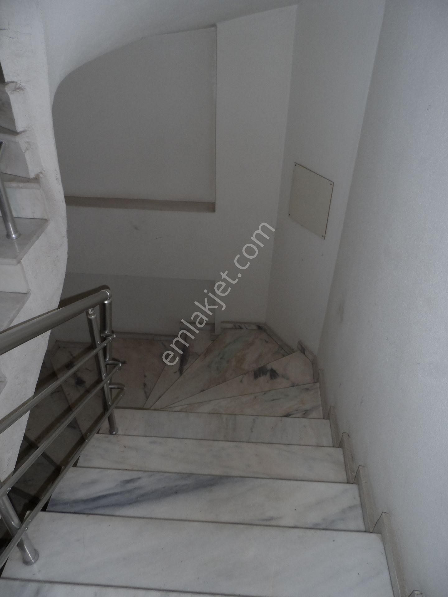 Nazilli Ege Emlak Ofisinden Sümer Mah. 1+1 Kiralık Daire - Görsel 22