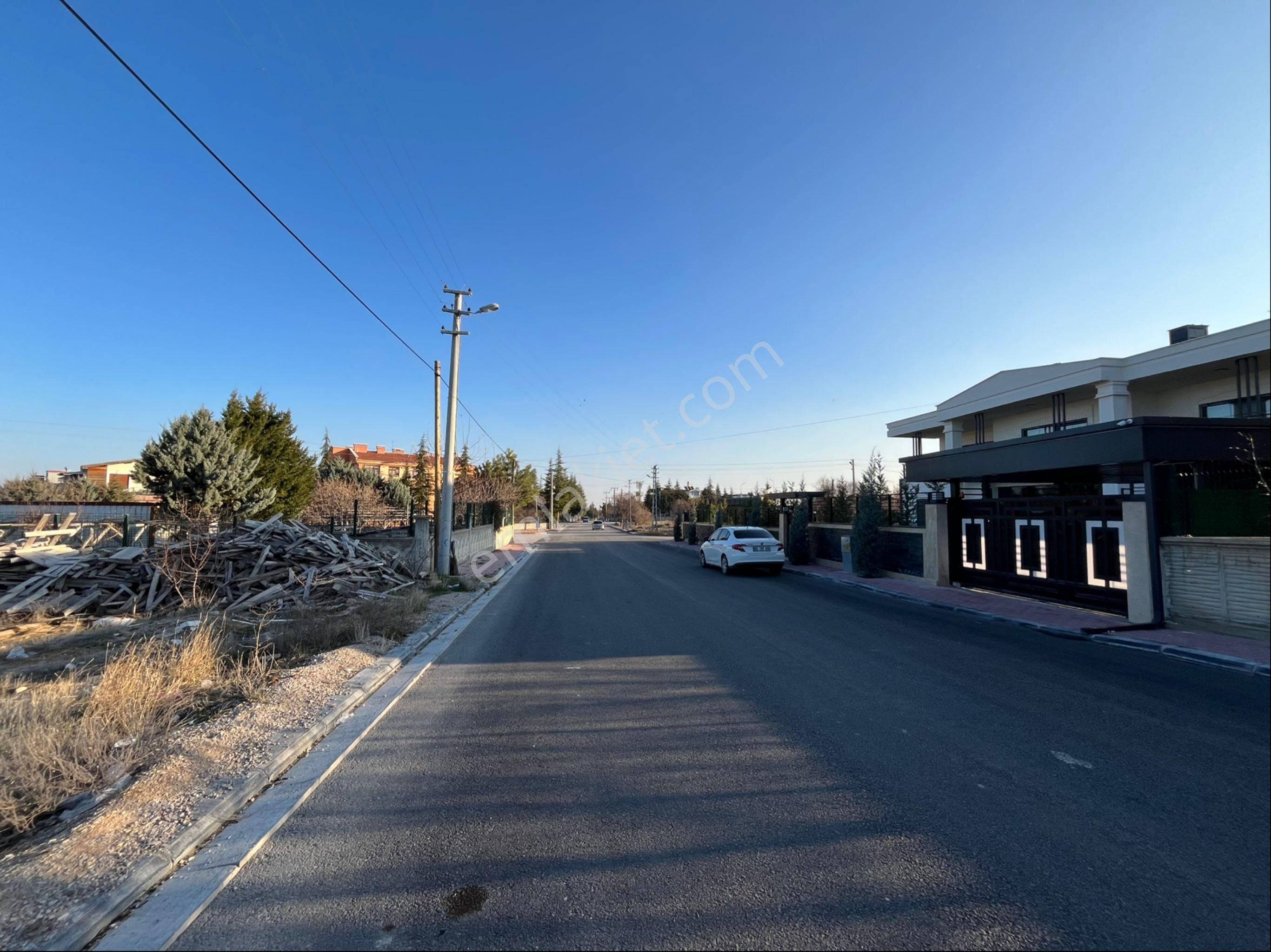 Durundayda 1000m2 Satılık Villa Arsası