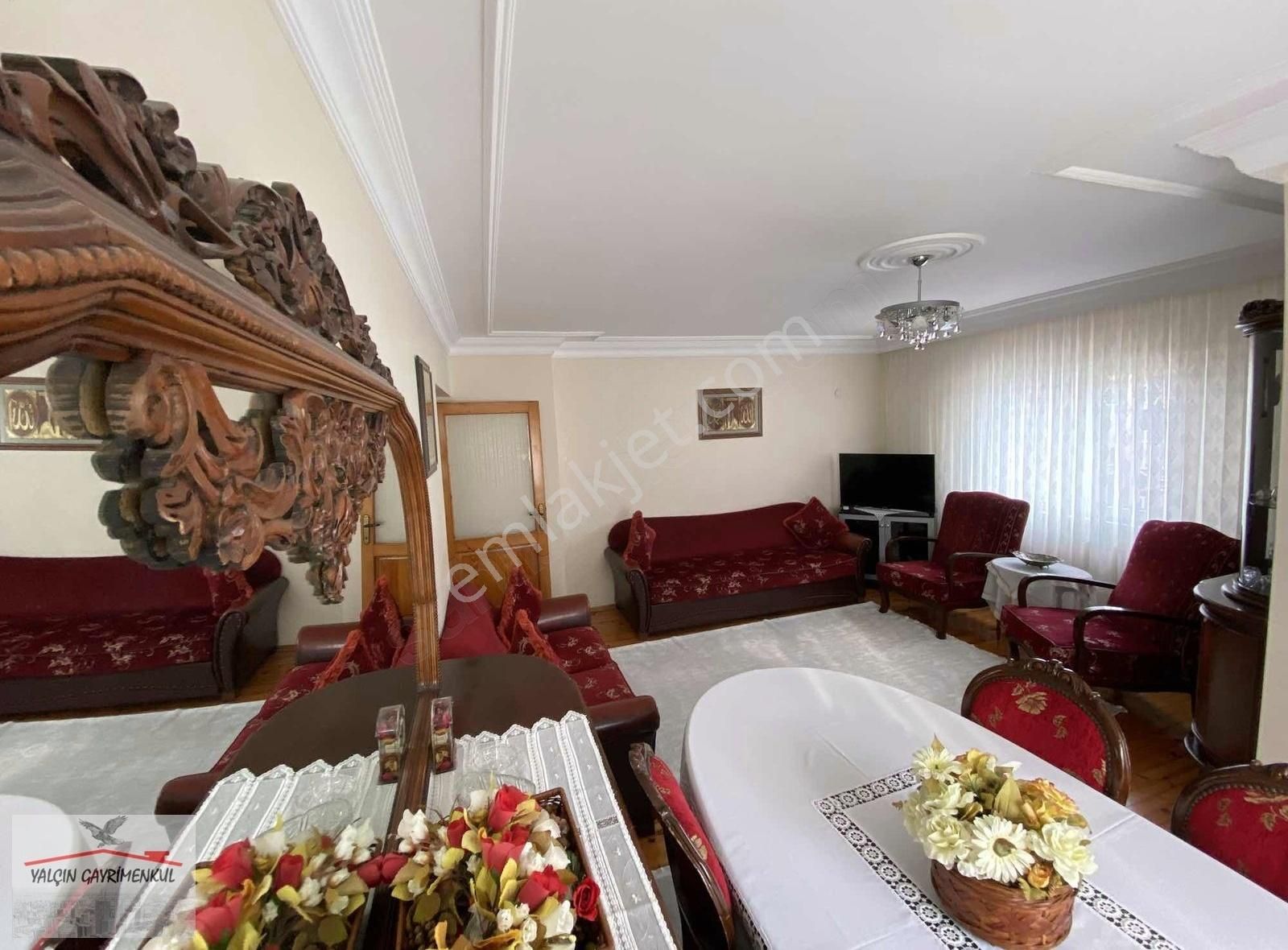 Türkışte Muhteşem Konumda Cambalkonlu Kombili Satılık 3+1 Daire