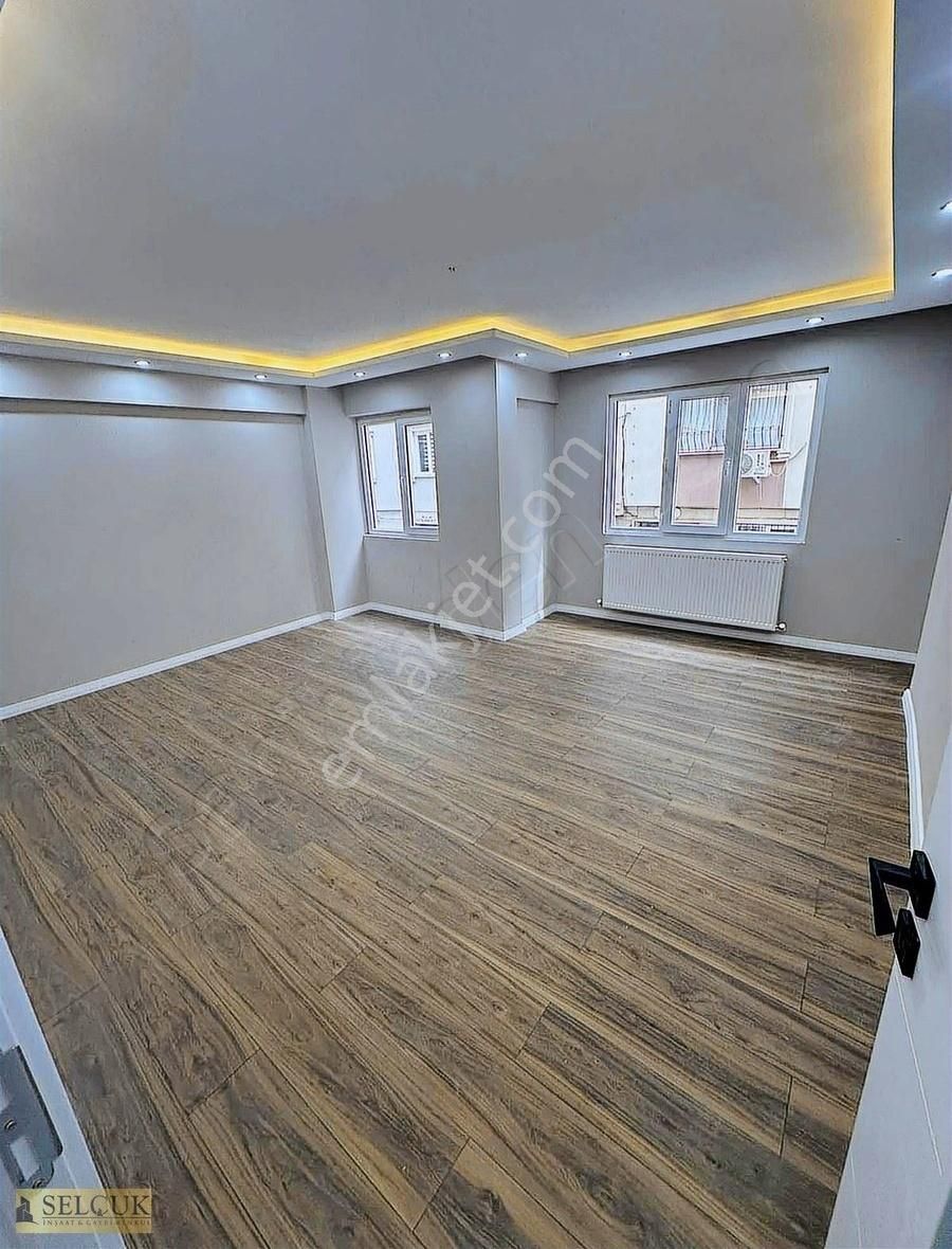 Selçuktan Dilşikar Mah 3+1 Geniş 135m2 Ara Kat Daire