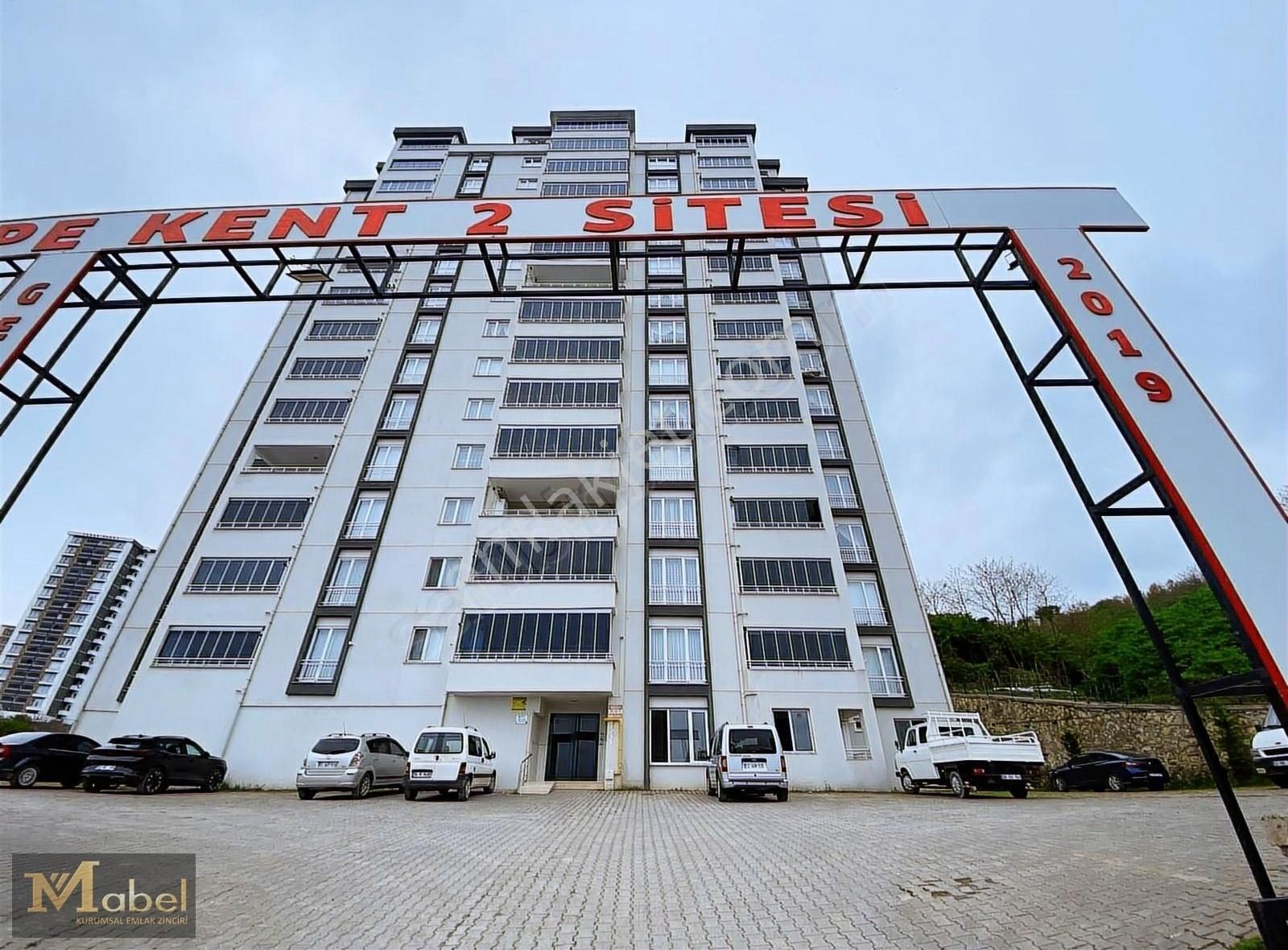 Kurtuluş Mah.tepe Kent 2 Sitesinde Deniz Manzaralı Satılık Daire