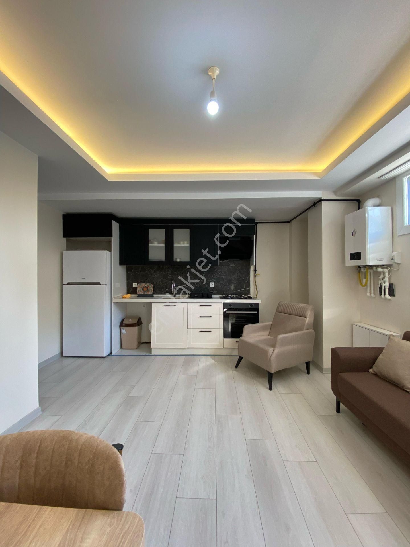 Yabancıya Uygun Suıtable For A Foreıgner Avcılar Denizköşkler Mahallesi 1+1 Eşyalı Kiralık Daire !!!