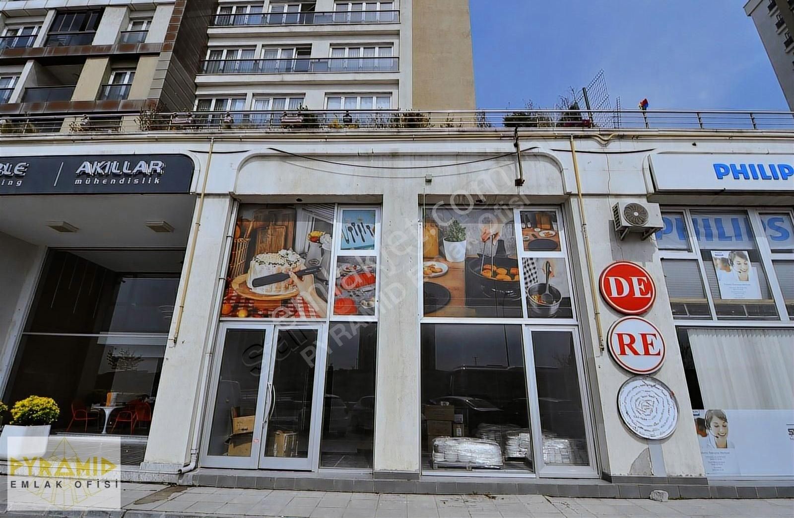 Başakşehir 1.etap Vadişehir A-1 Blok (309m2) Boş Dükkan