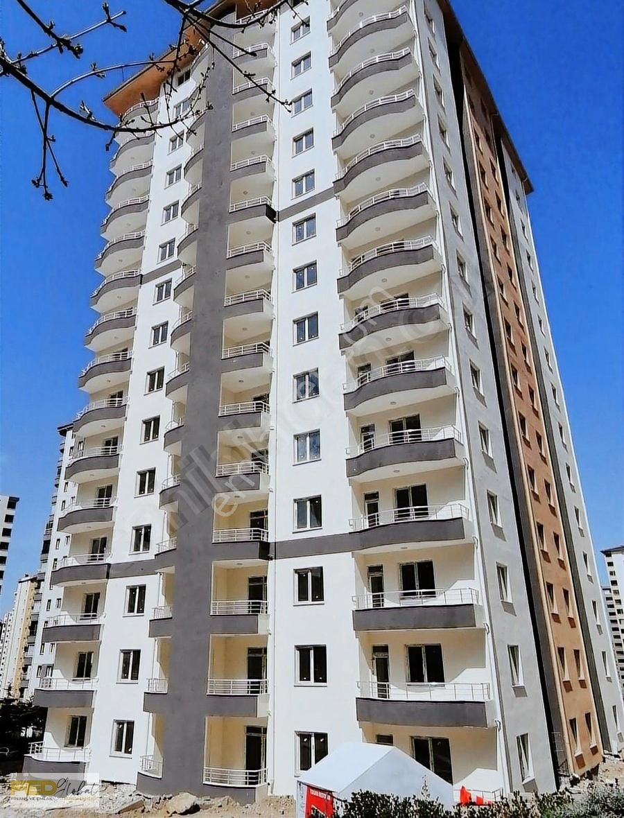 Papatya Caddesinde Satılık 3+1 Sıfır Daire