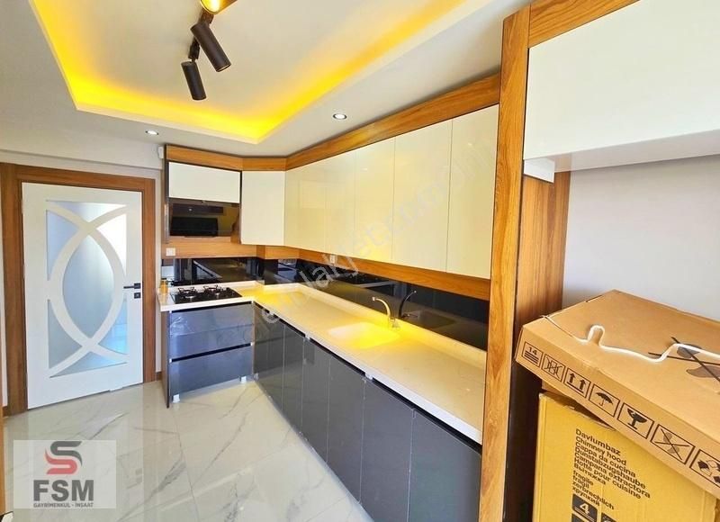 Fsm Emlak Dan 3+1 Sıfır Teras Balkon Fırsat Daire