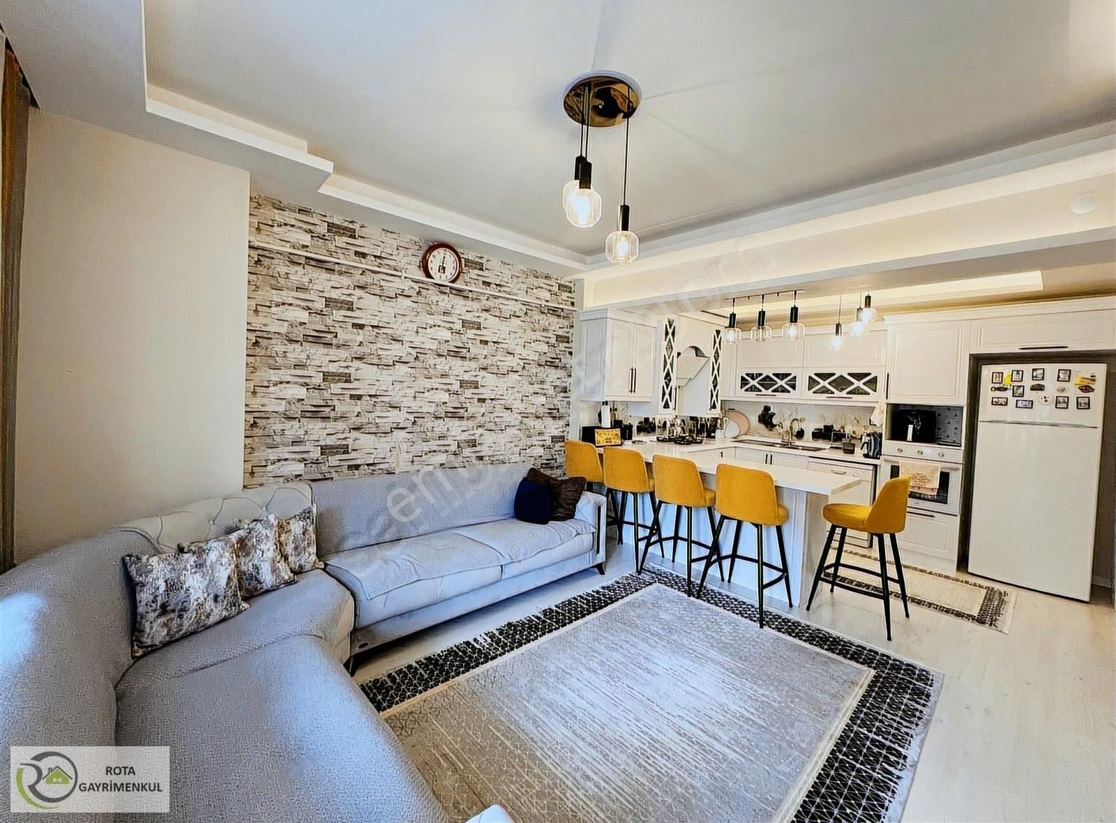 Rota Gm'den Şehir Merkezin'de Satılık Lüx 3+1 Daire