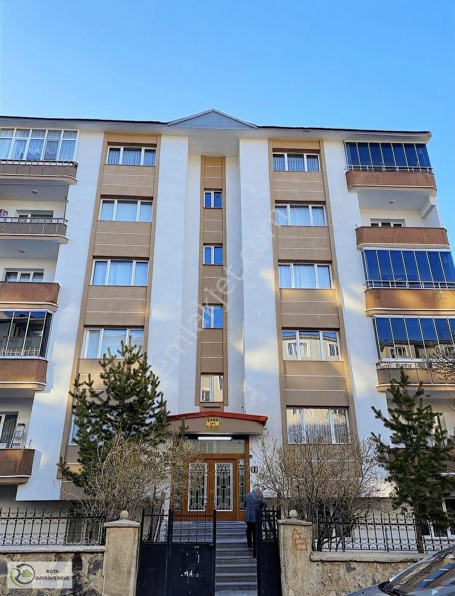 Rota Grup'tan Yıldızkent'te Satılık 3+1 Bodrum Kat Daire