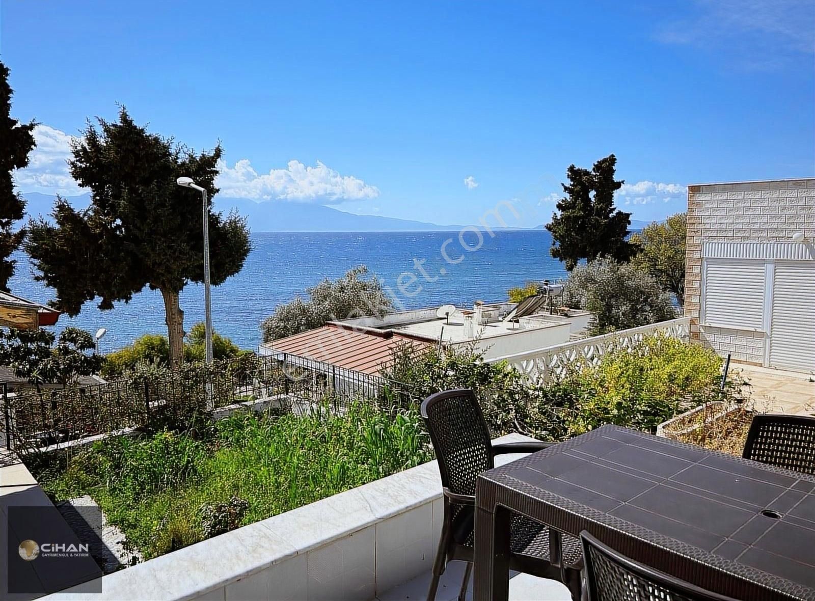 Kuşadası Kadınlar Denizi Notestik Sitesinde Deniz Manzaralı