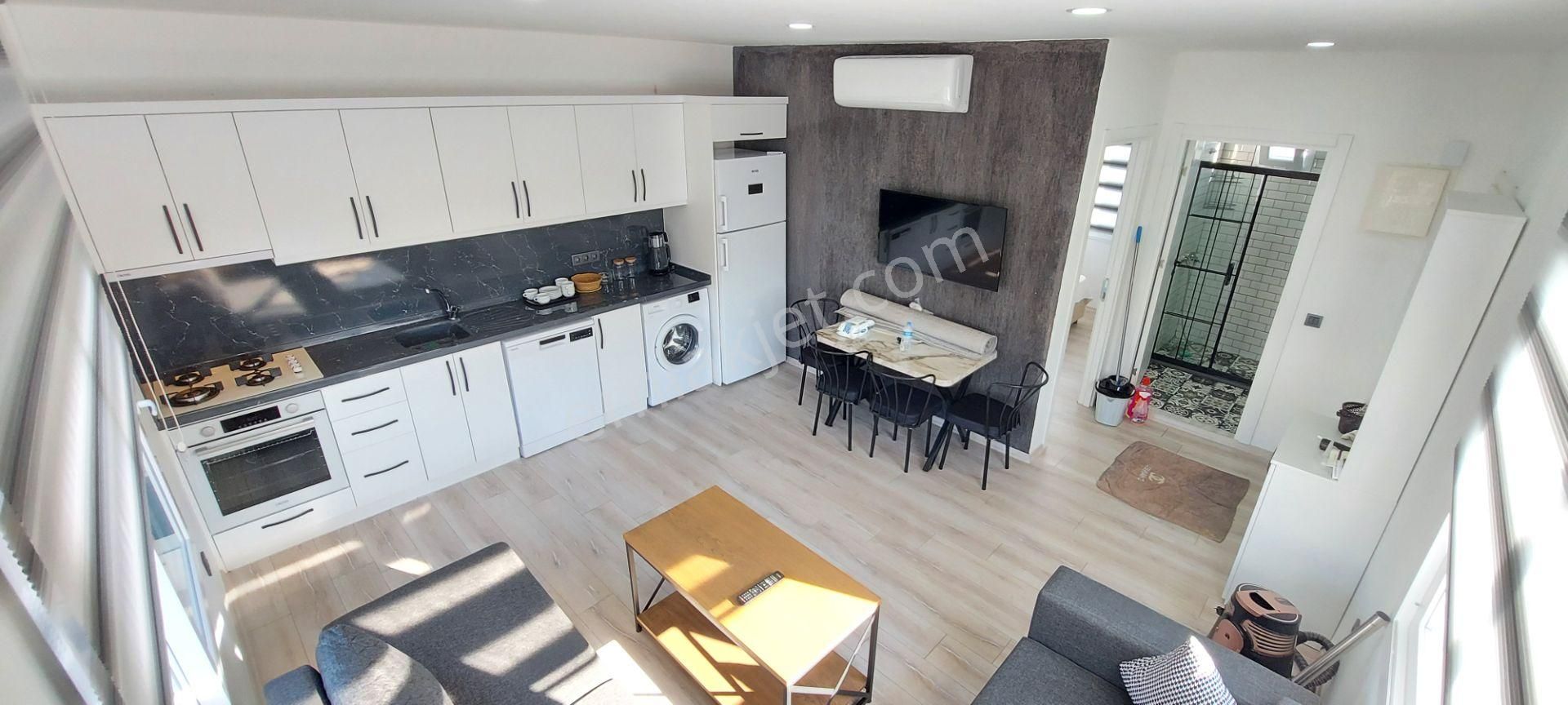Merkezde Her Yere Yakın Kiralık Sıfır 1+1 Daire
