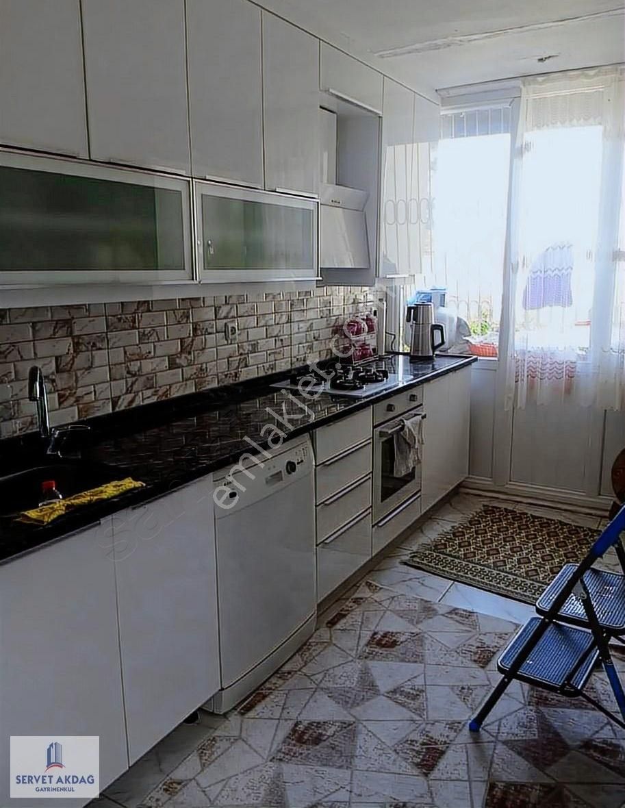 Koza Mahallesinde 2+1 İçi Yapılı Satılık Daire