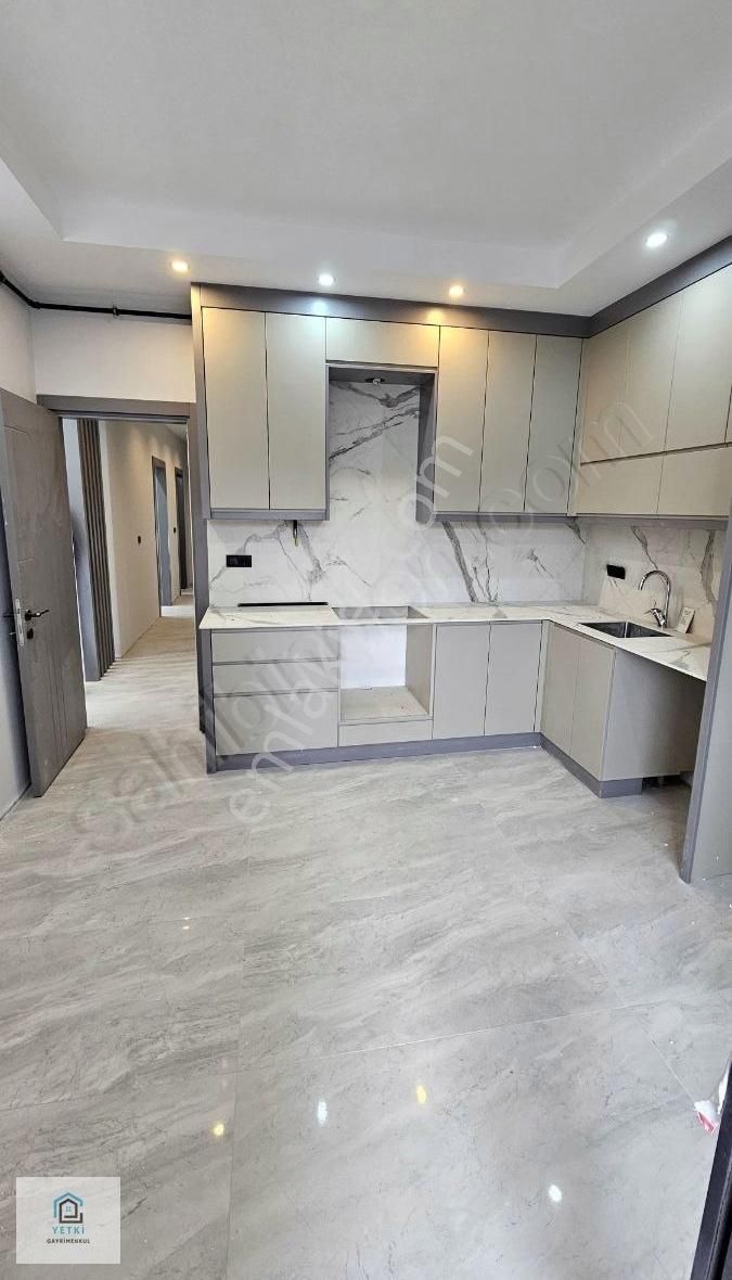 Zeytinköy Yeniyol Üstü 2+1 Sıfır Lüks Daire