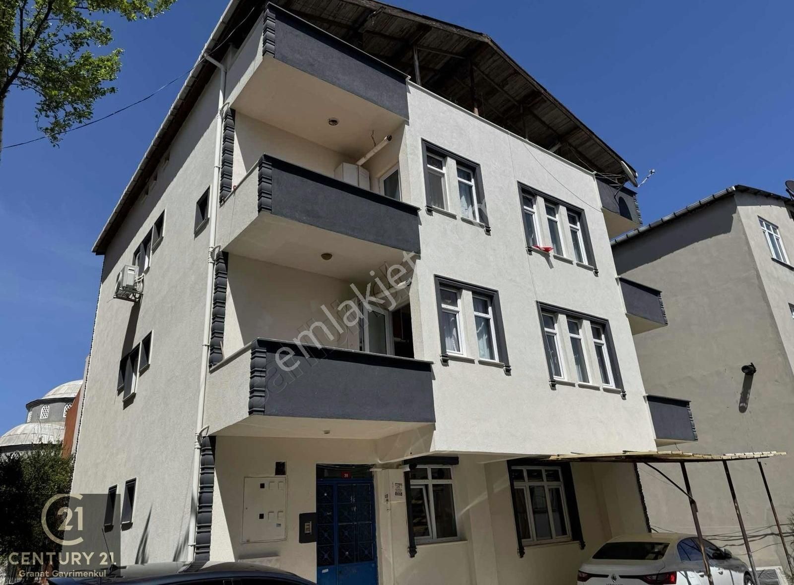 Tuzla Şifa Mahallesinde Kiralık 3+1 Daire