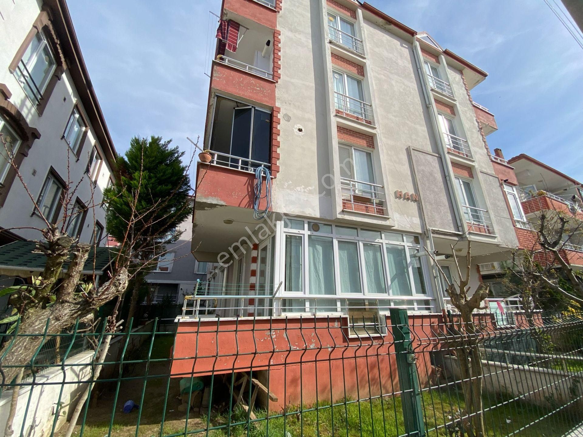 Merkezi Lokasyonda Havuzlu Sitede Sıfır Ara Kat Açık Cephe 2+1
