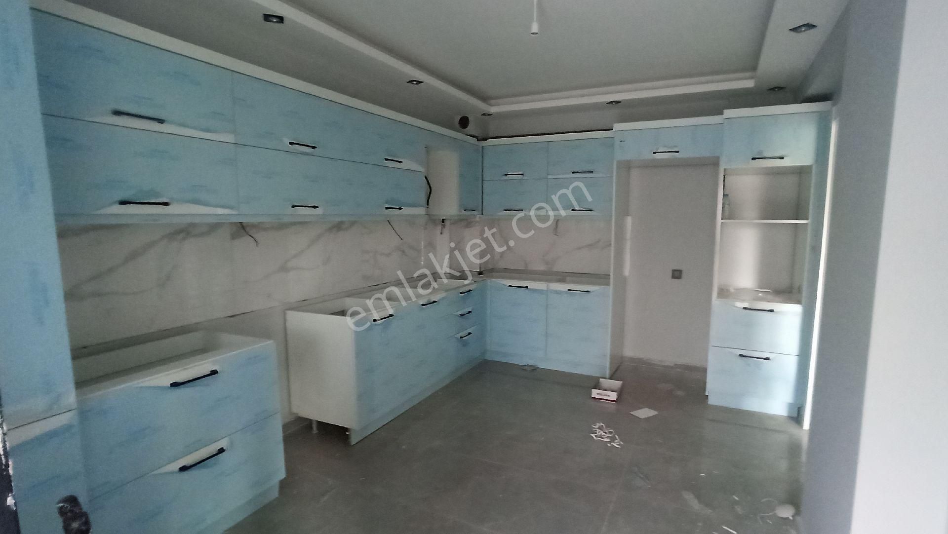 Oldpol Emlak'tan Merkezi Konumda Lüks Geniş Sıfır Daire