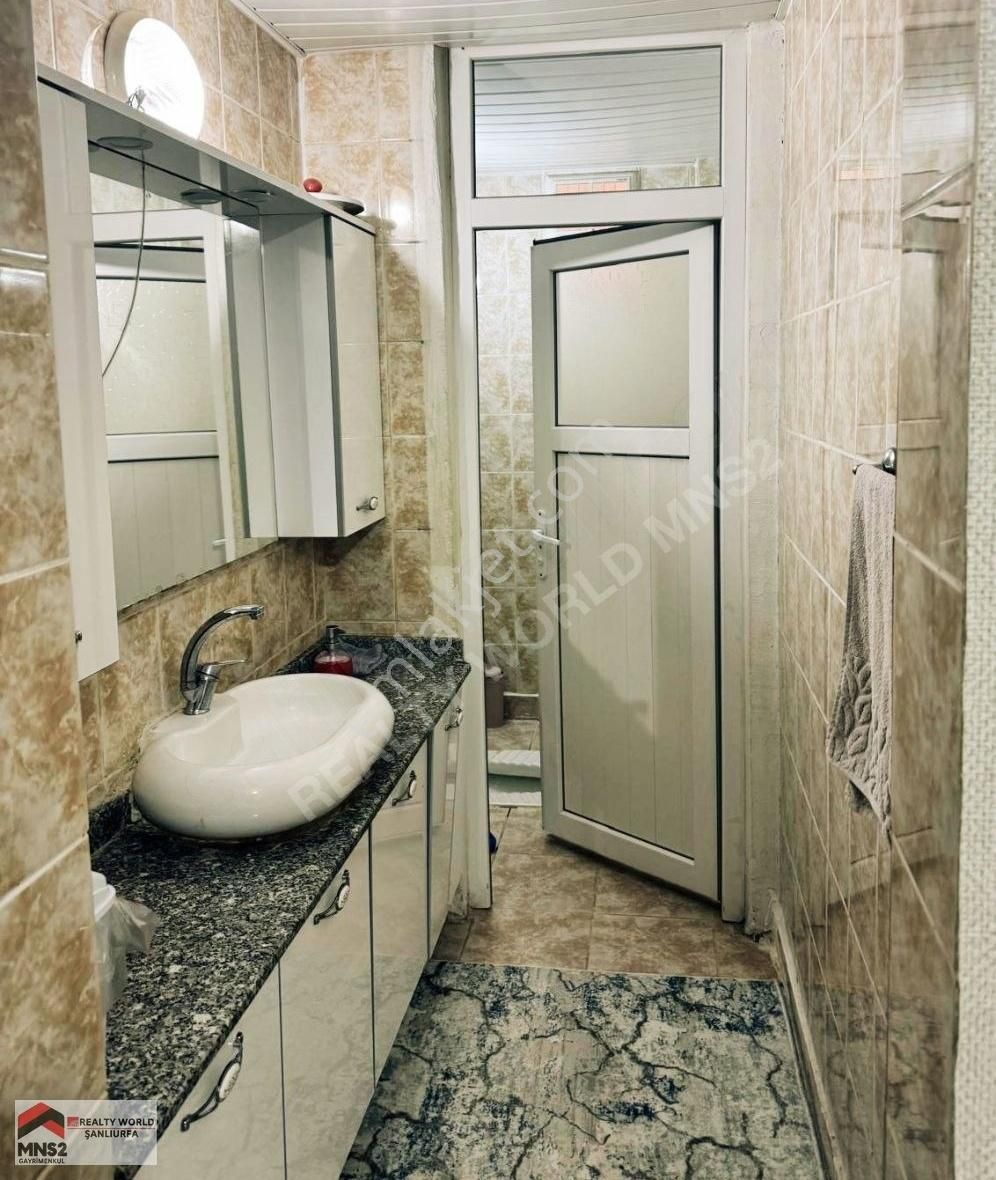 Realty World Mns2 Ahmet'ten Satılık 3+1 Daire