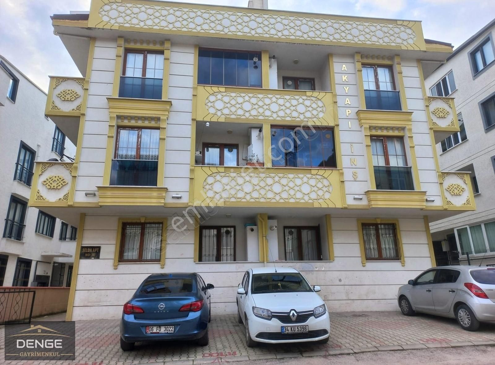 Tuzla Cd. Ve Sokullu Cd. Yakını Satılık 2+1 Yüksek Giriş