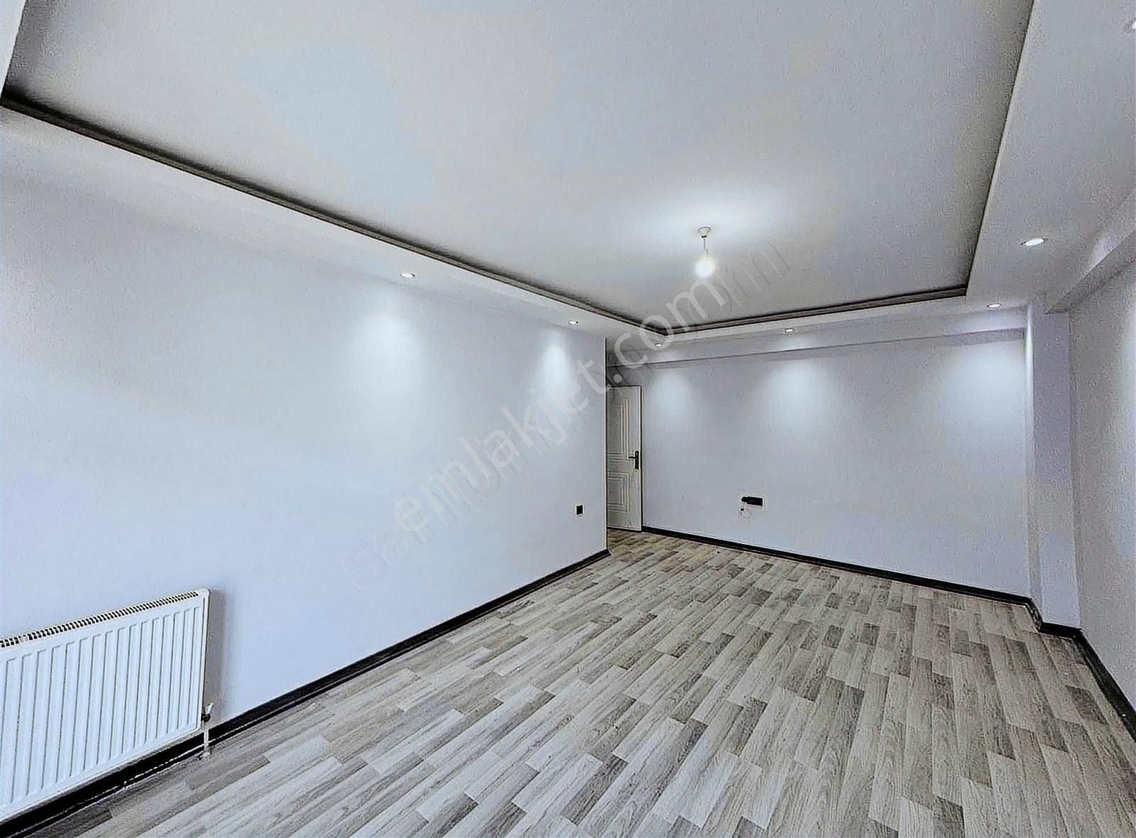 İks Emlaktan Kiralık 2+1 Daire